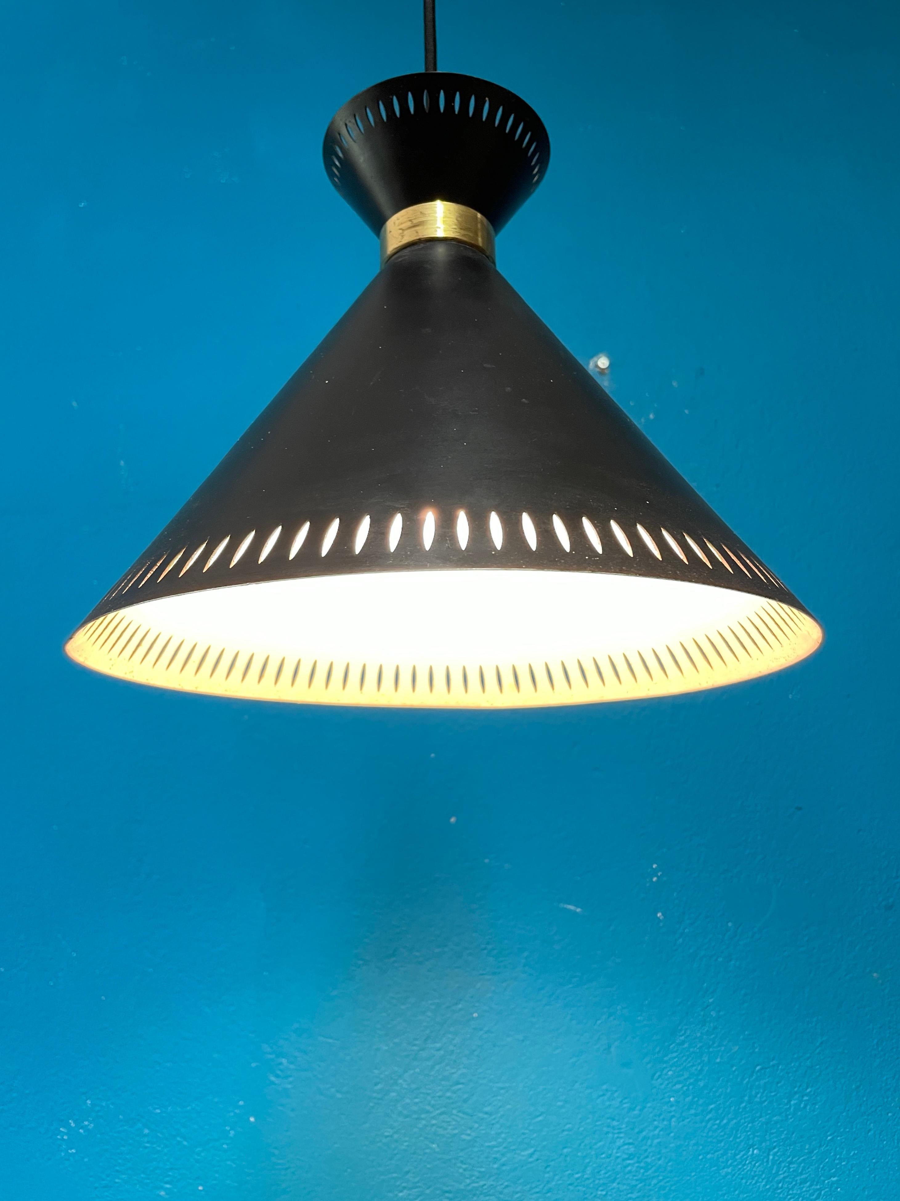 Finnish 1960´s Pendant Lamp For Valinte Finland. Beautiful Scandinavian modern design.