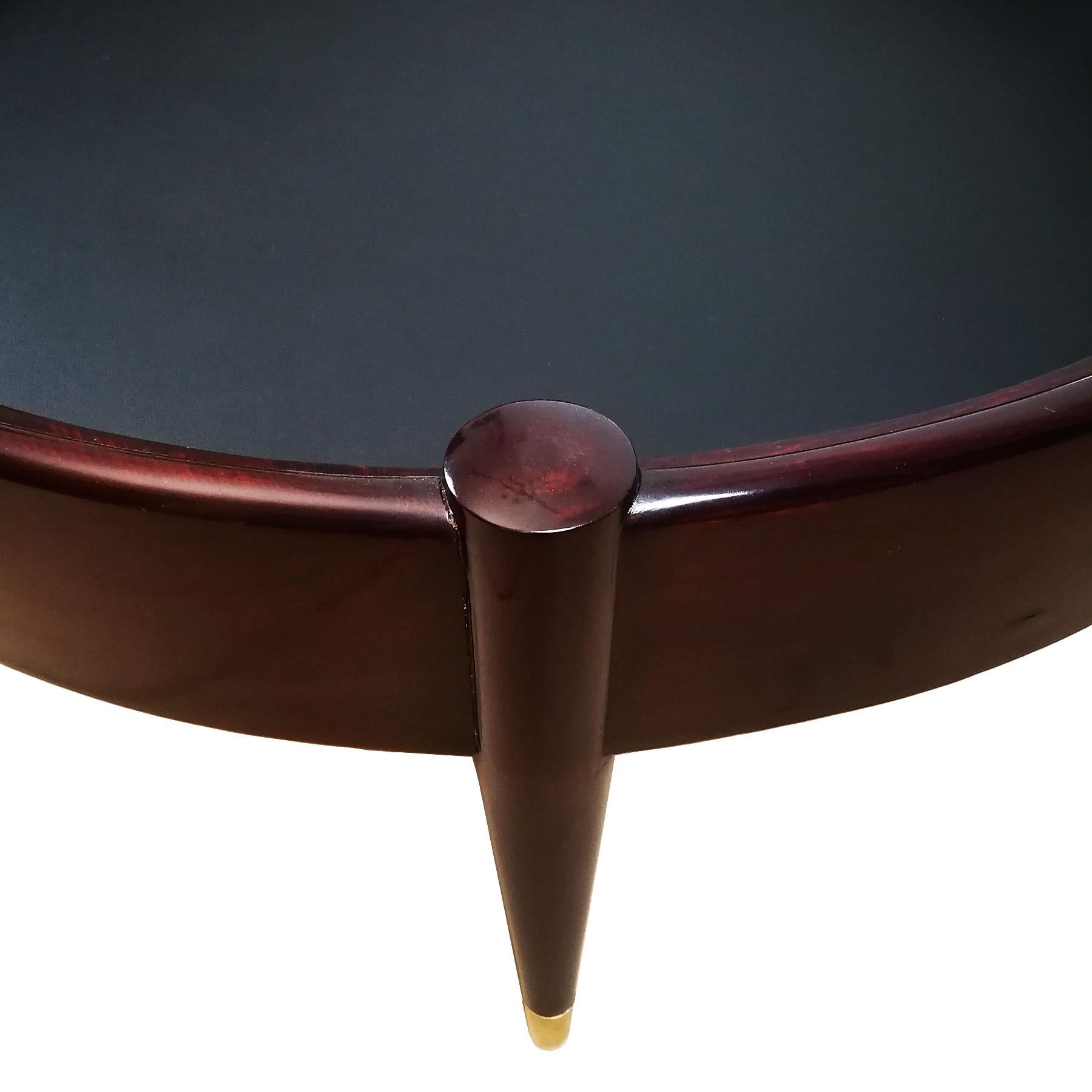 Mid-20th Century Mid-Century Modern Coffee Table by Jordi Vilanova in Walnut, Leather - Barcelona For Sale