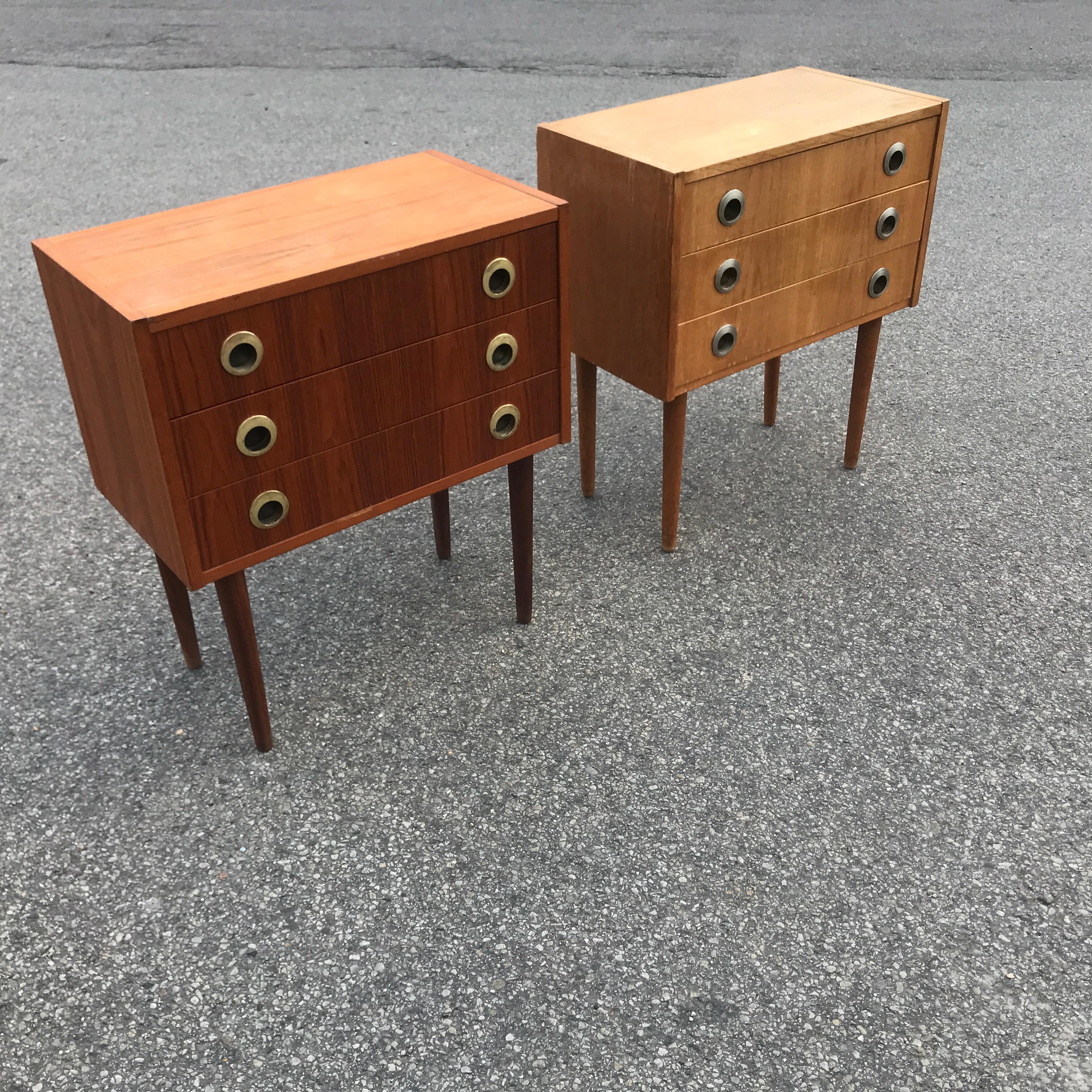A set of Mid-Century Modern dressers. One in teak and one in oak. Simple and in good original shape from 1960s.