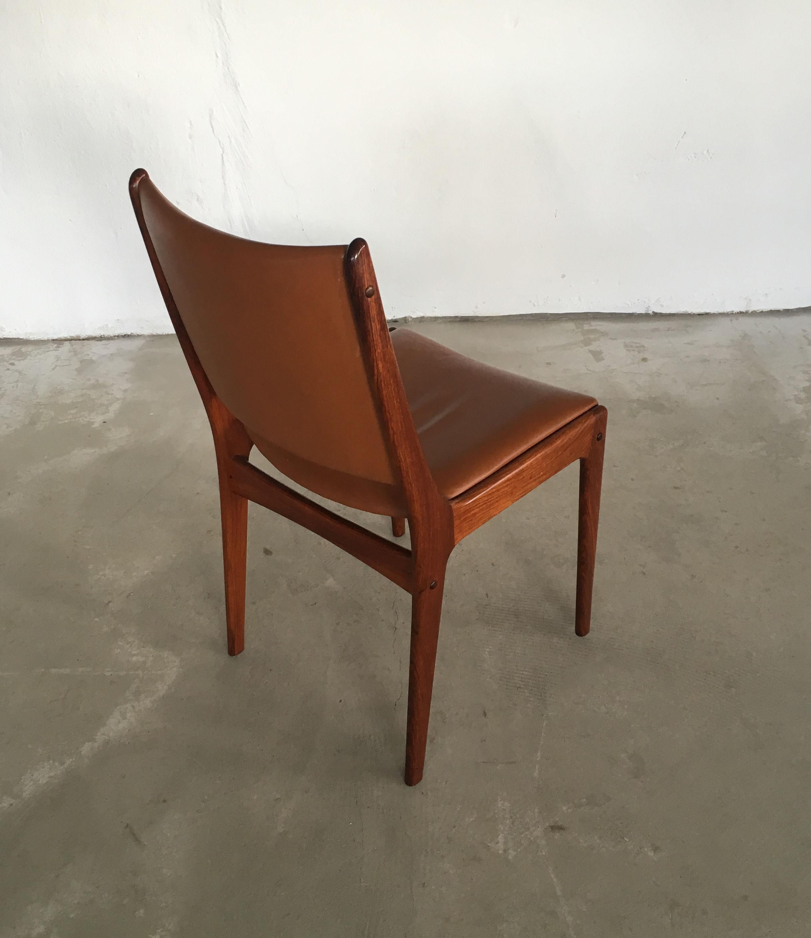 Mid-20th Century 1960s Set of Six Johannes Andersen Rosewood Dining Chairs, Inc. Reupholstery