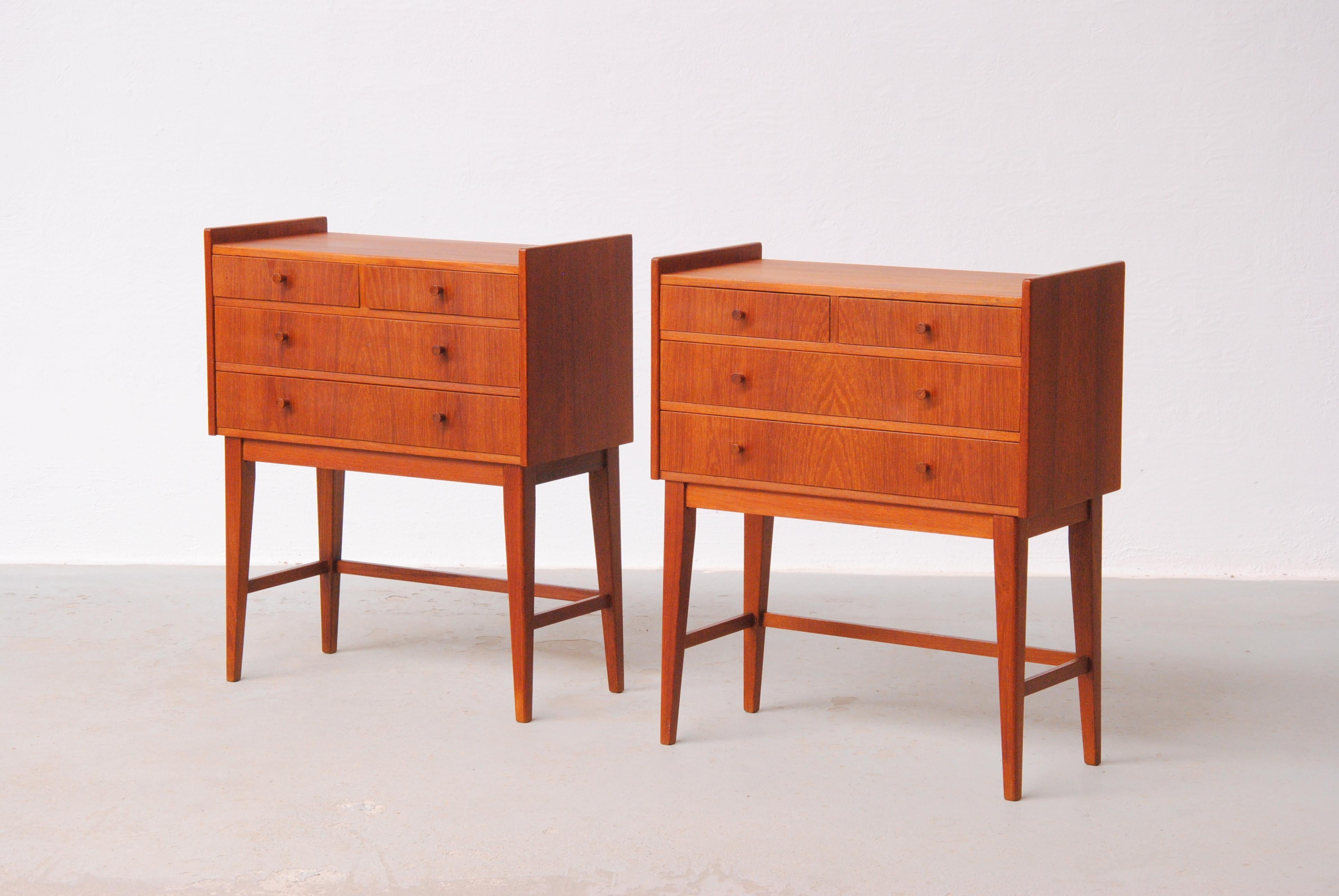 1960s Set of two small restored Danish teak dressers or nightstands.

Two identical small teak dresser each with 4 drawers that will do well together in almost any room they are placed in.

The two dressers have been checked by our cabinetmaker to