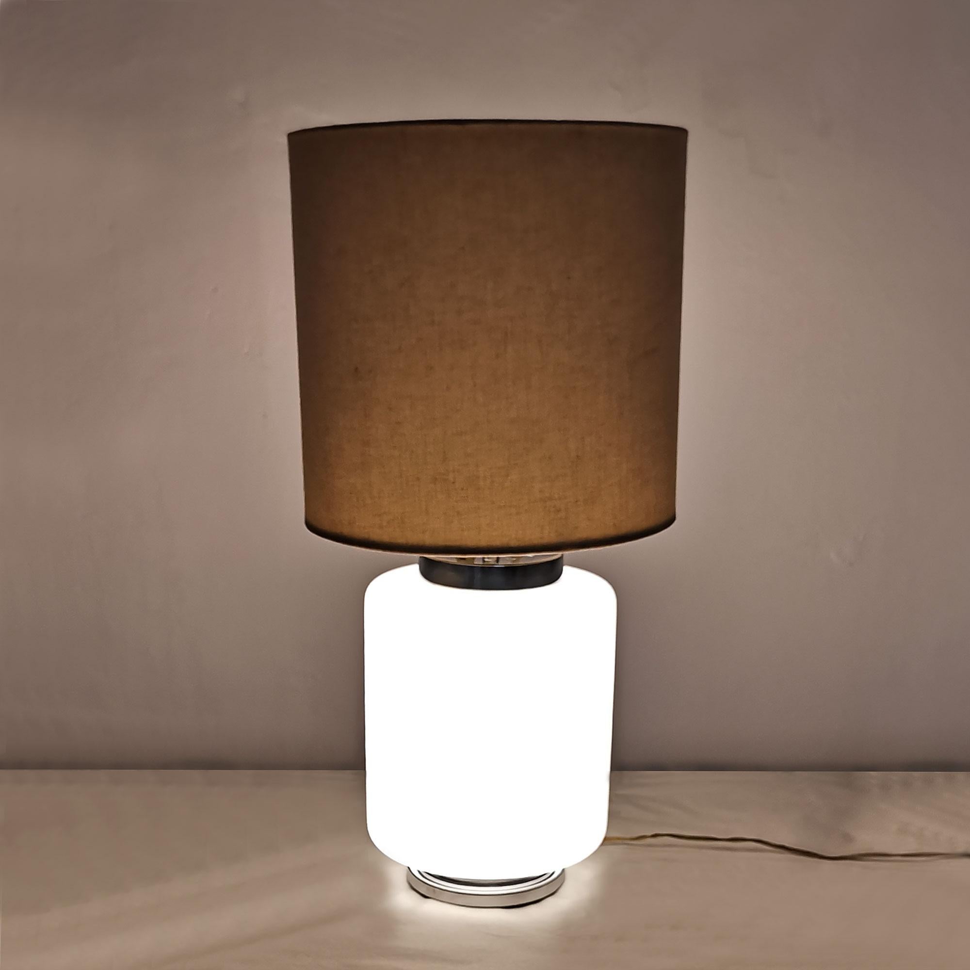 Milieu du XXe siècle Lampe de bureau moderne du milieu du siècle dernier avec système de double éclairage - Italie, années 1960 en vente