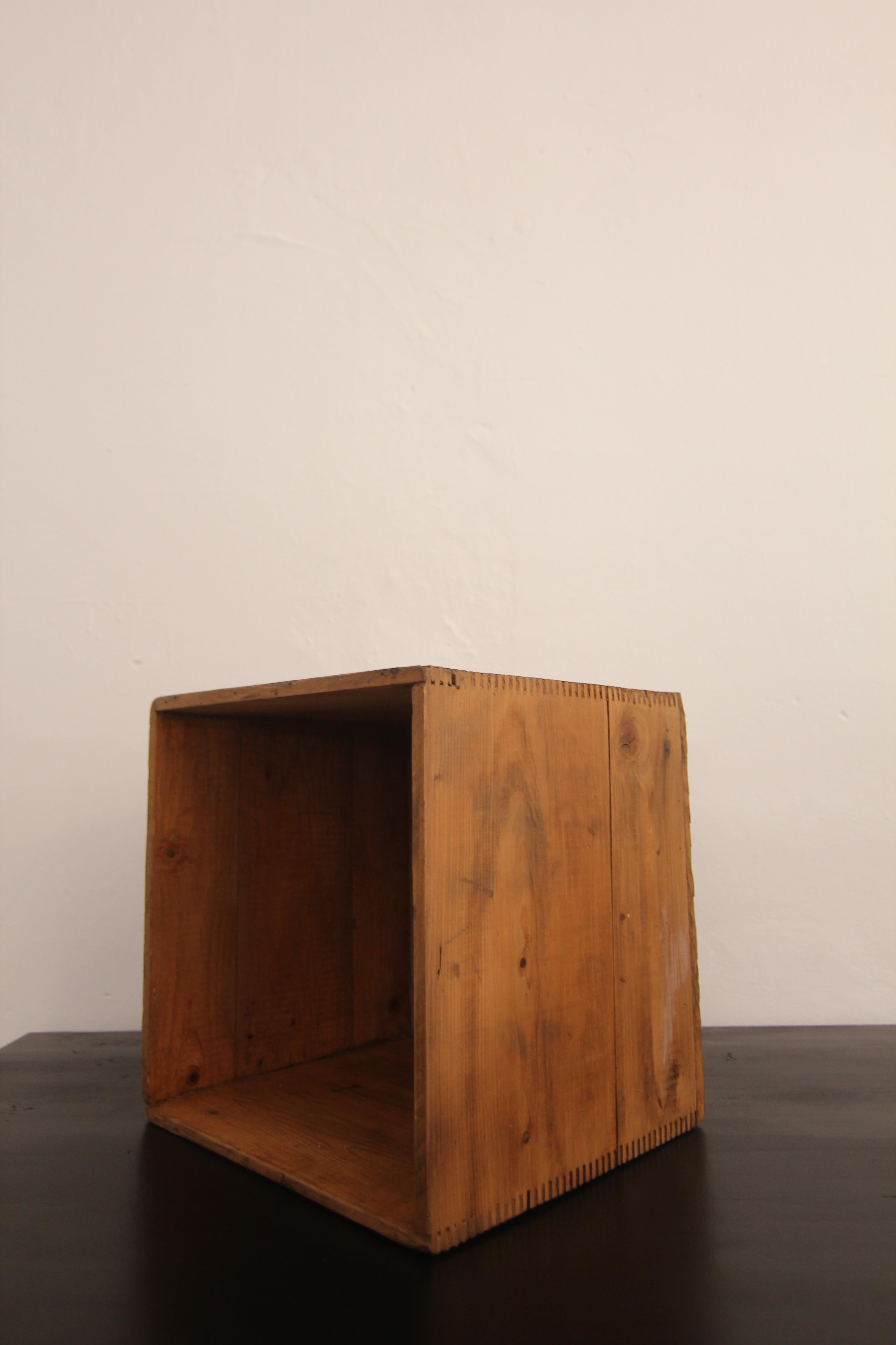 Caja de madera de los años 60 Pino en venta