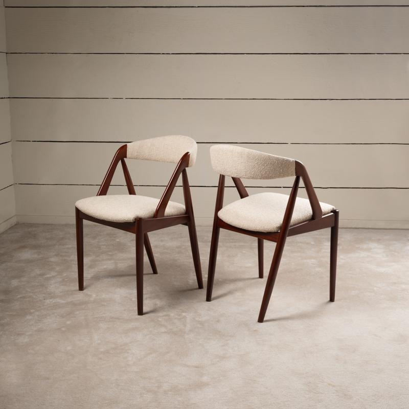 Scandinave moderne Ensemble de 12 chaises scandinaves en teck, 1960 en vente