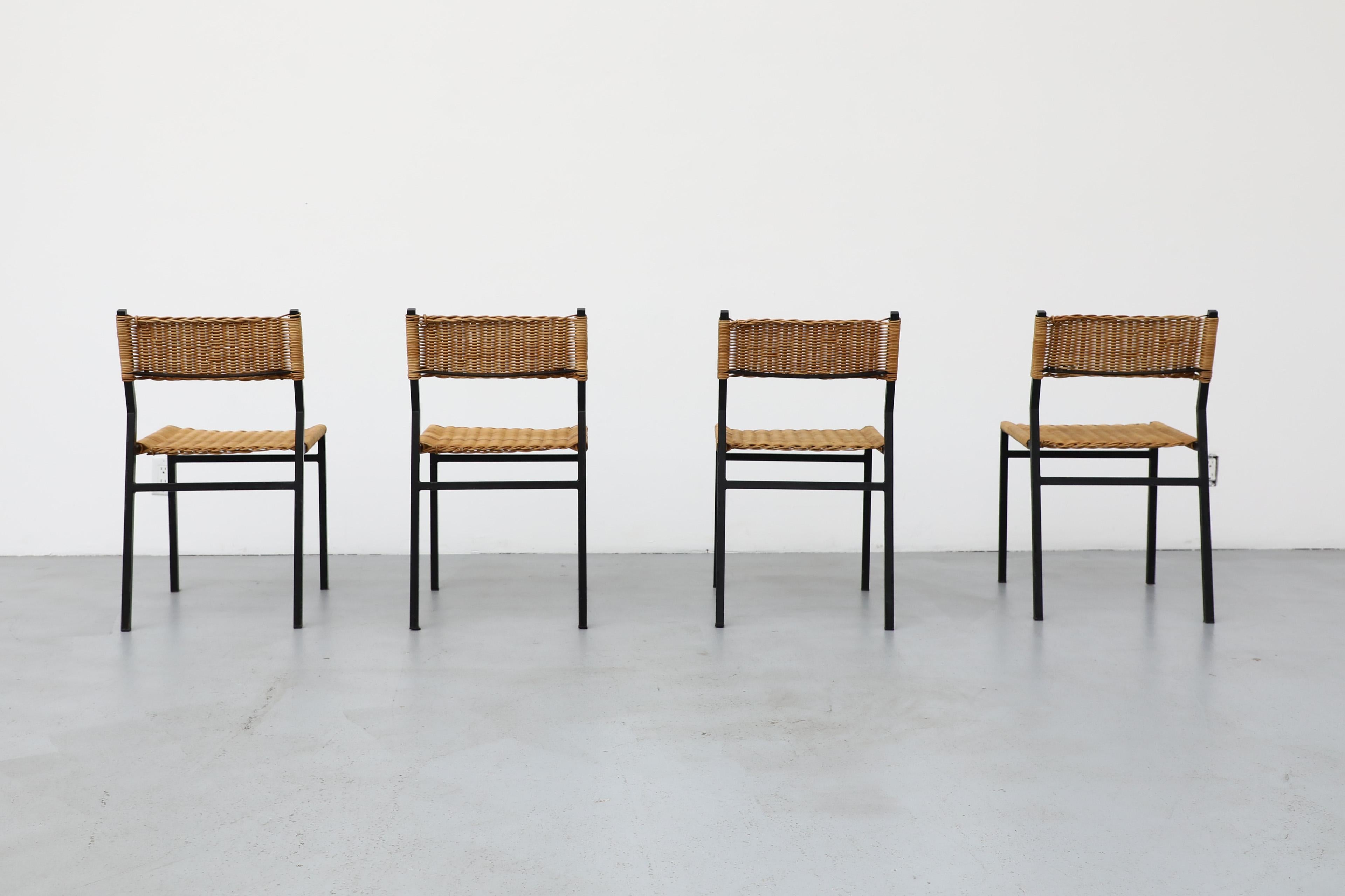 Set di quattro sedie da pranzo in rattan 
