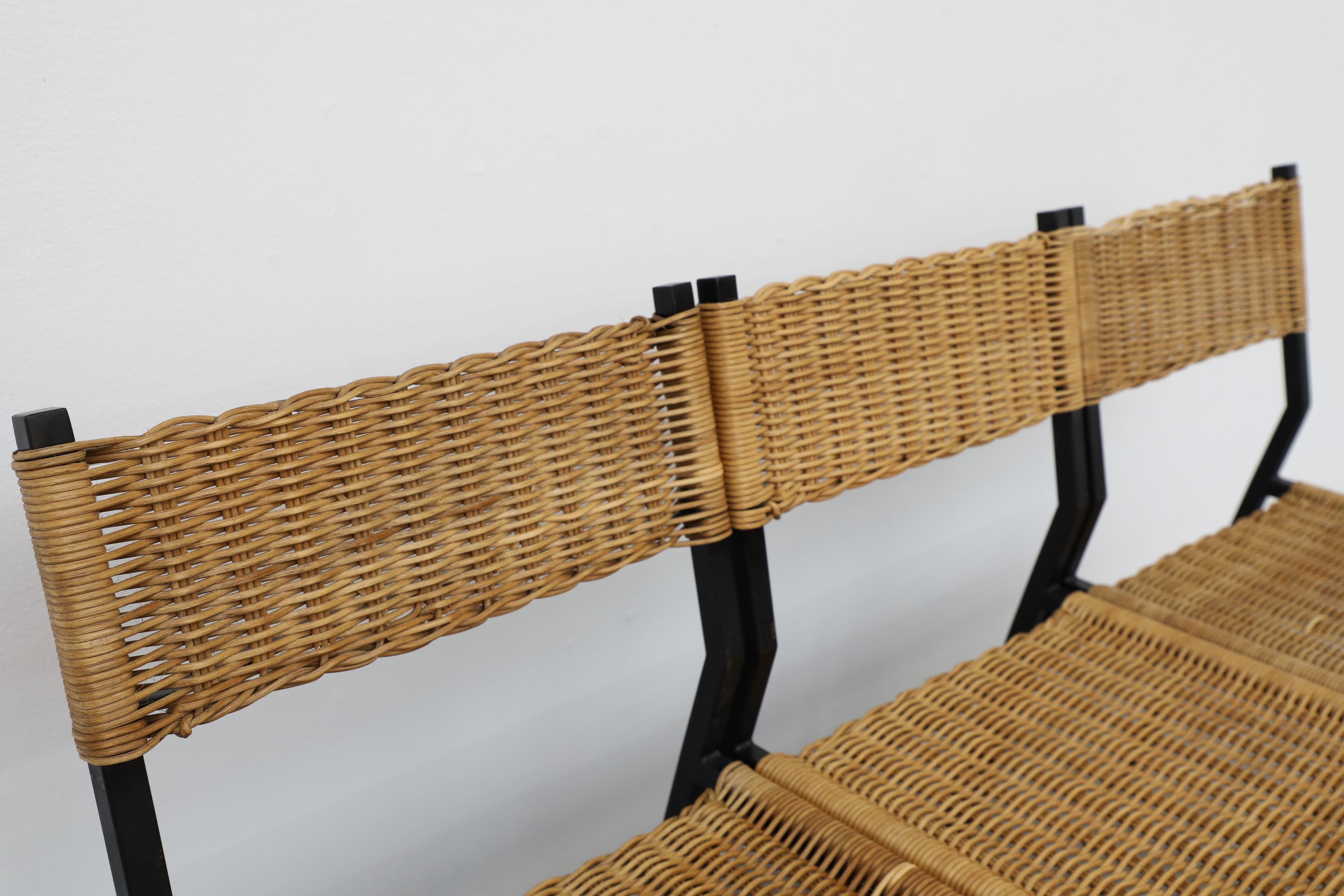 XX secolo Set di sei sedie da pranzo in rattan 