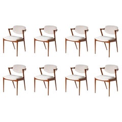 1960 Set of 8 Scandinavian blond oak chairs