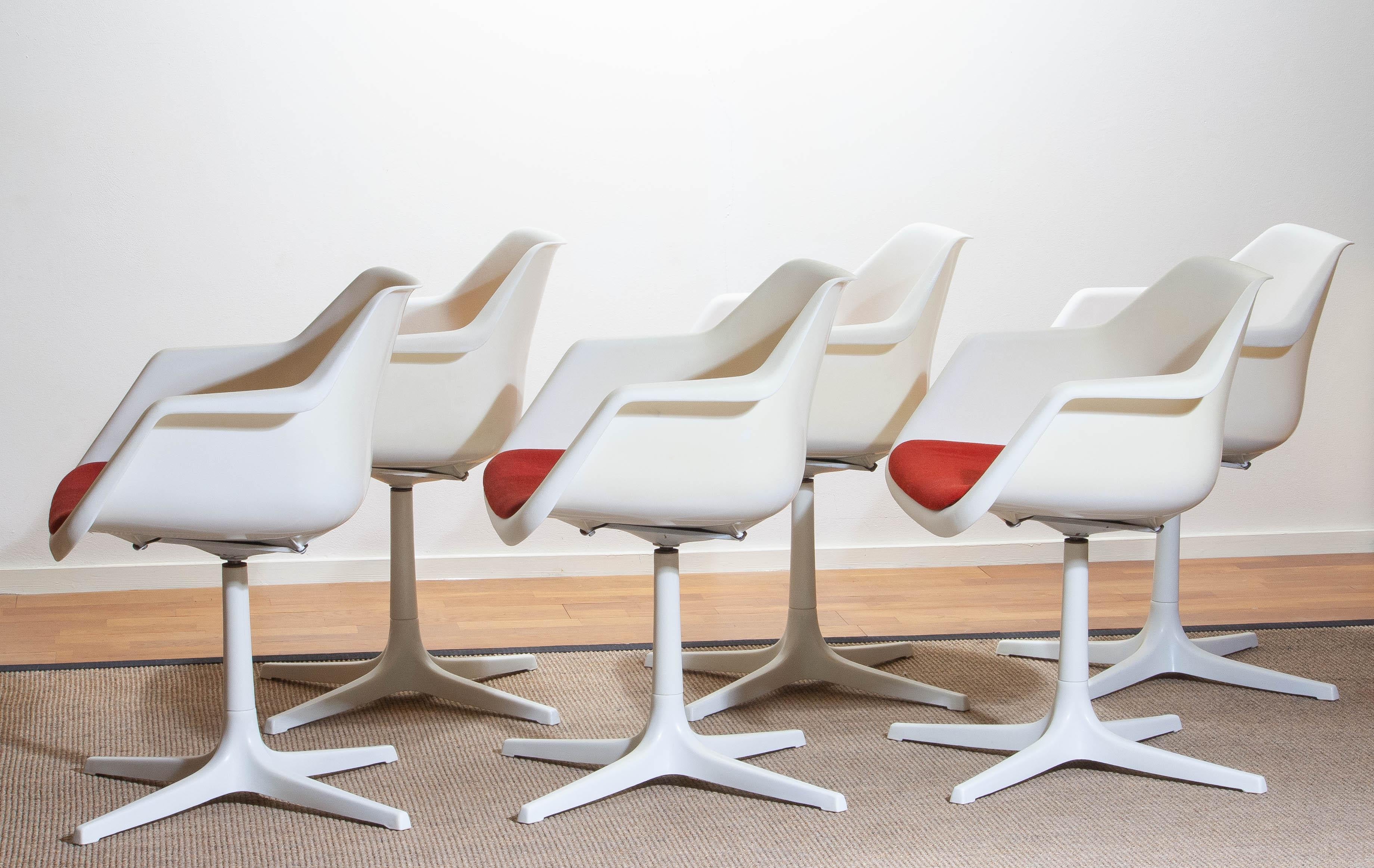 1960, Set of Six White Swivel Chair by Robin Day for Hille, France 1