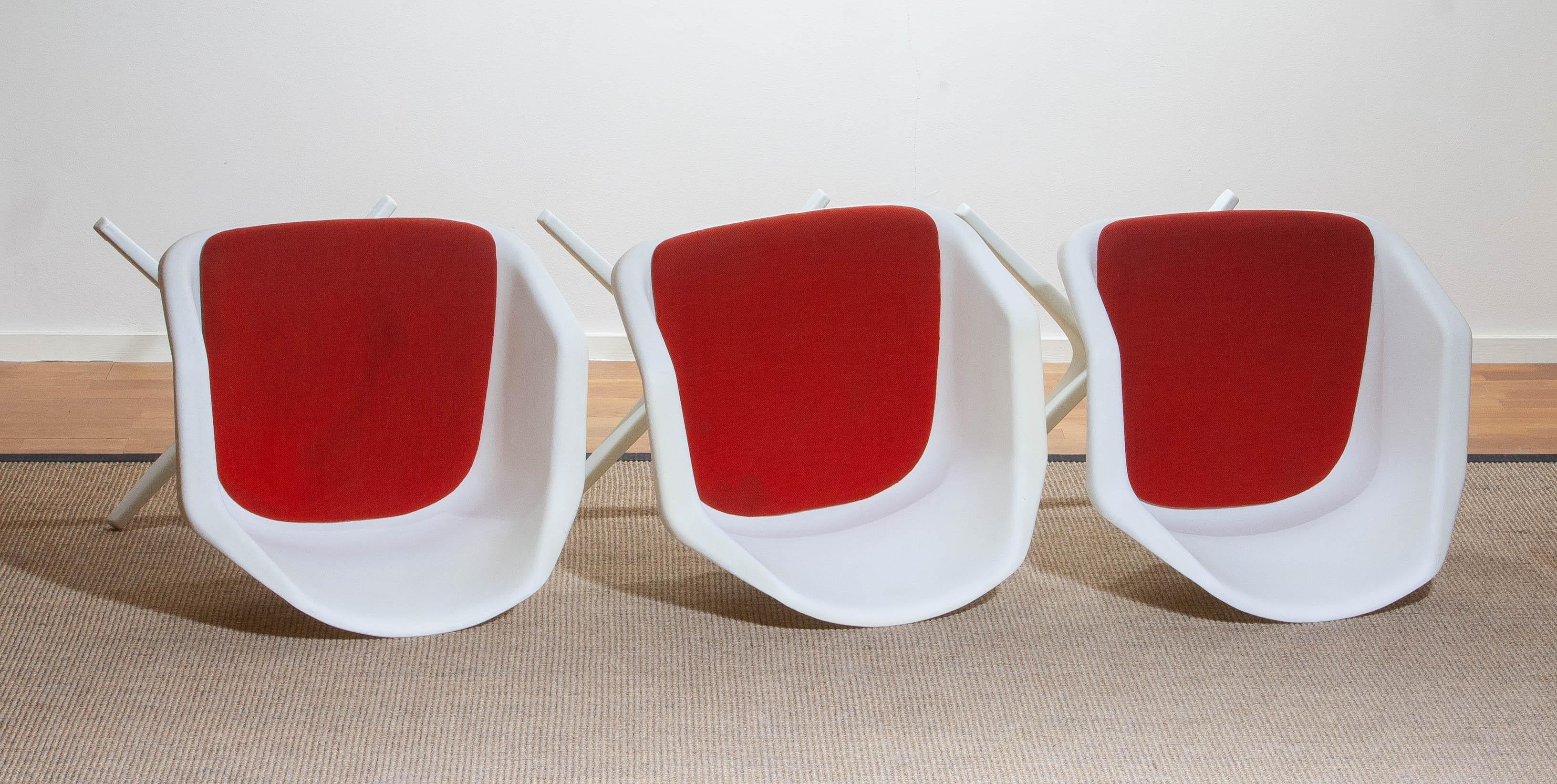 1960, Set of Six White Swivel Chair by Robin Day for Hille, France 9
