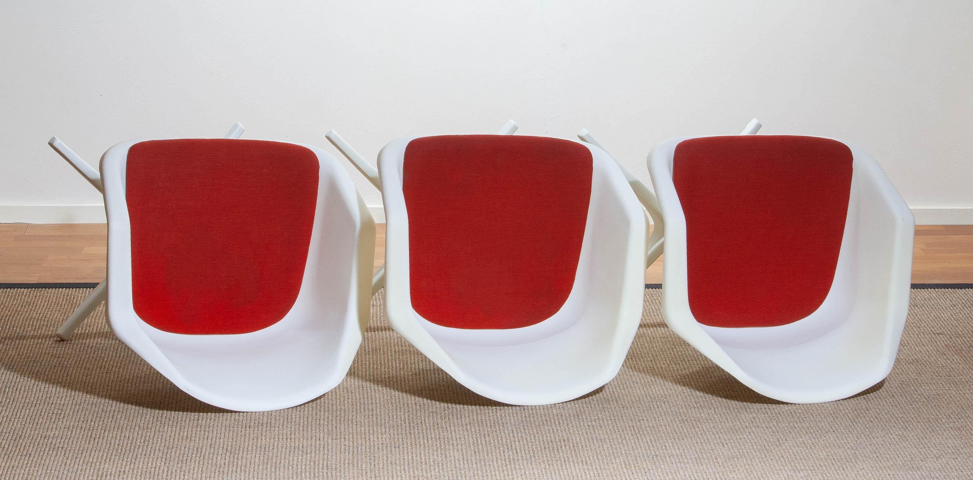 1960, Set of Six White Swivel Chair by Robin Day for Hille, France 10