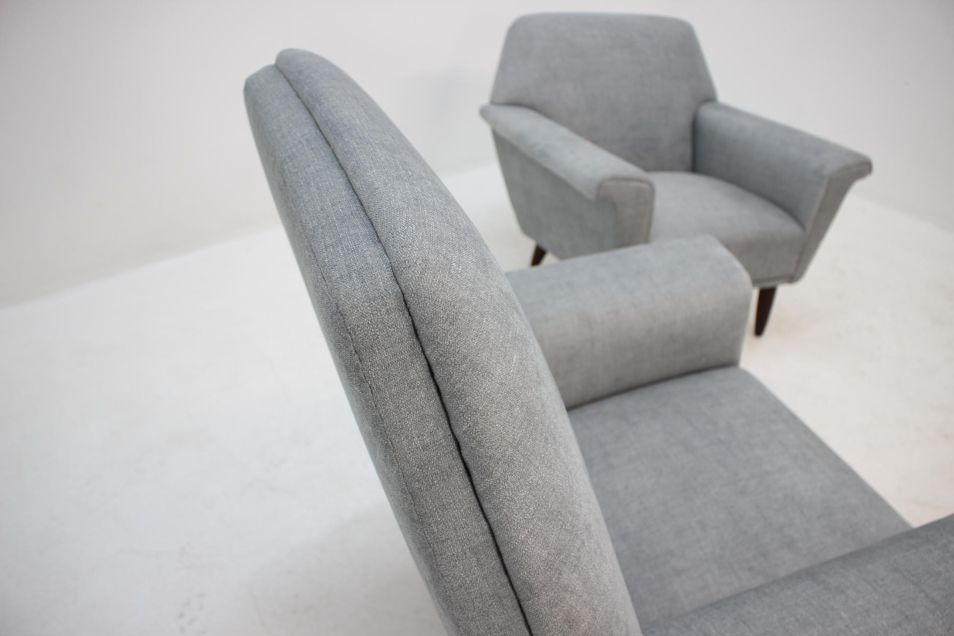 1960 Set of Two Georg Thams Lounge Chairs For Sale 3