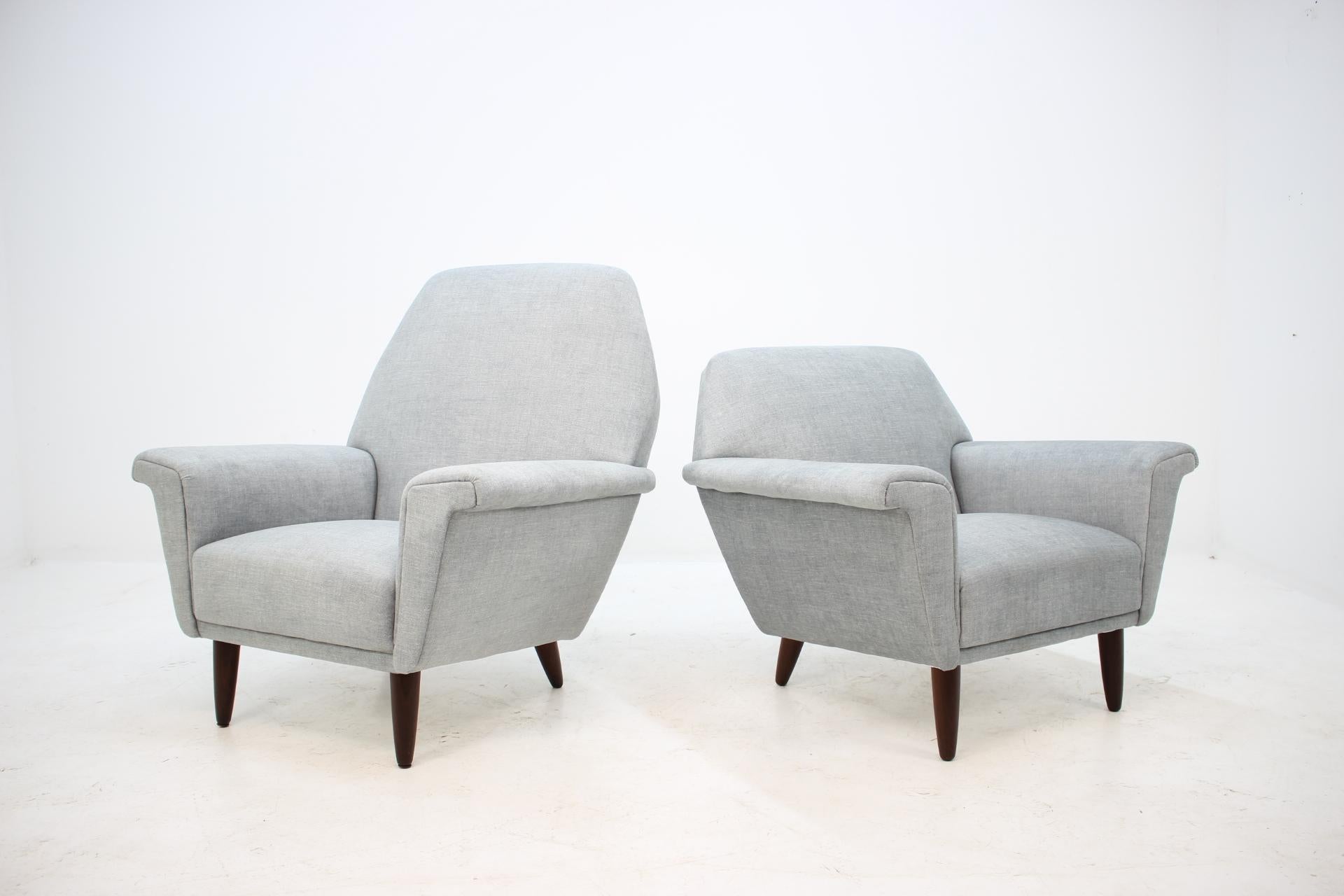 Mid-Century Modern 1960 Set of Two Georg Thams Lounge Chairs