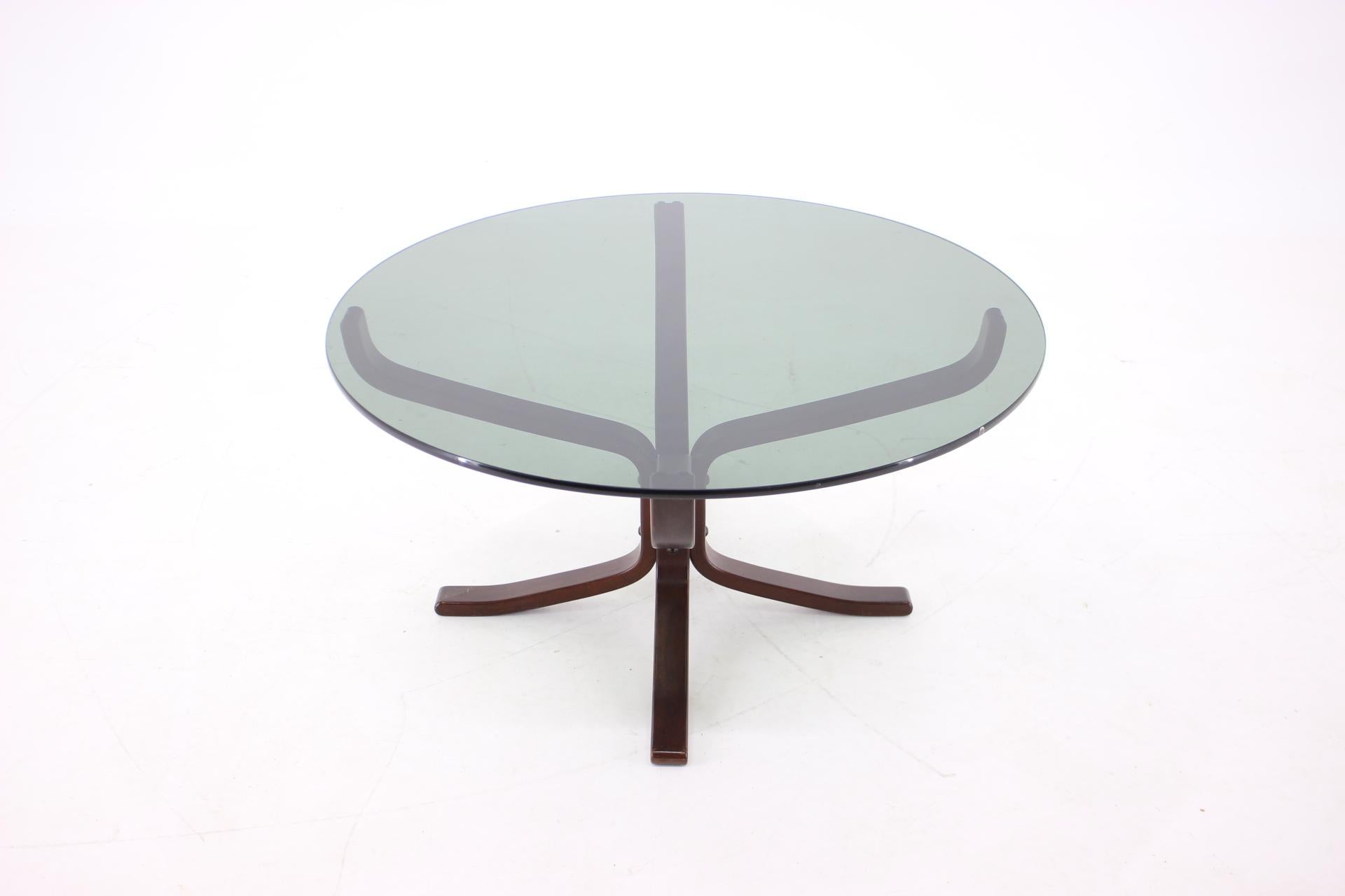 Mid-20th Century 1960 Sigurd Ressell for Vatne Møbler Falcon Glass Top Coffee Table For Sale