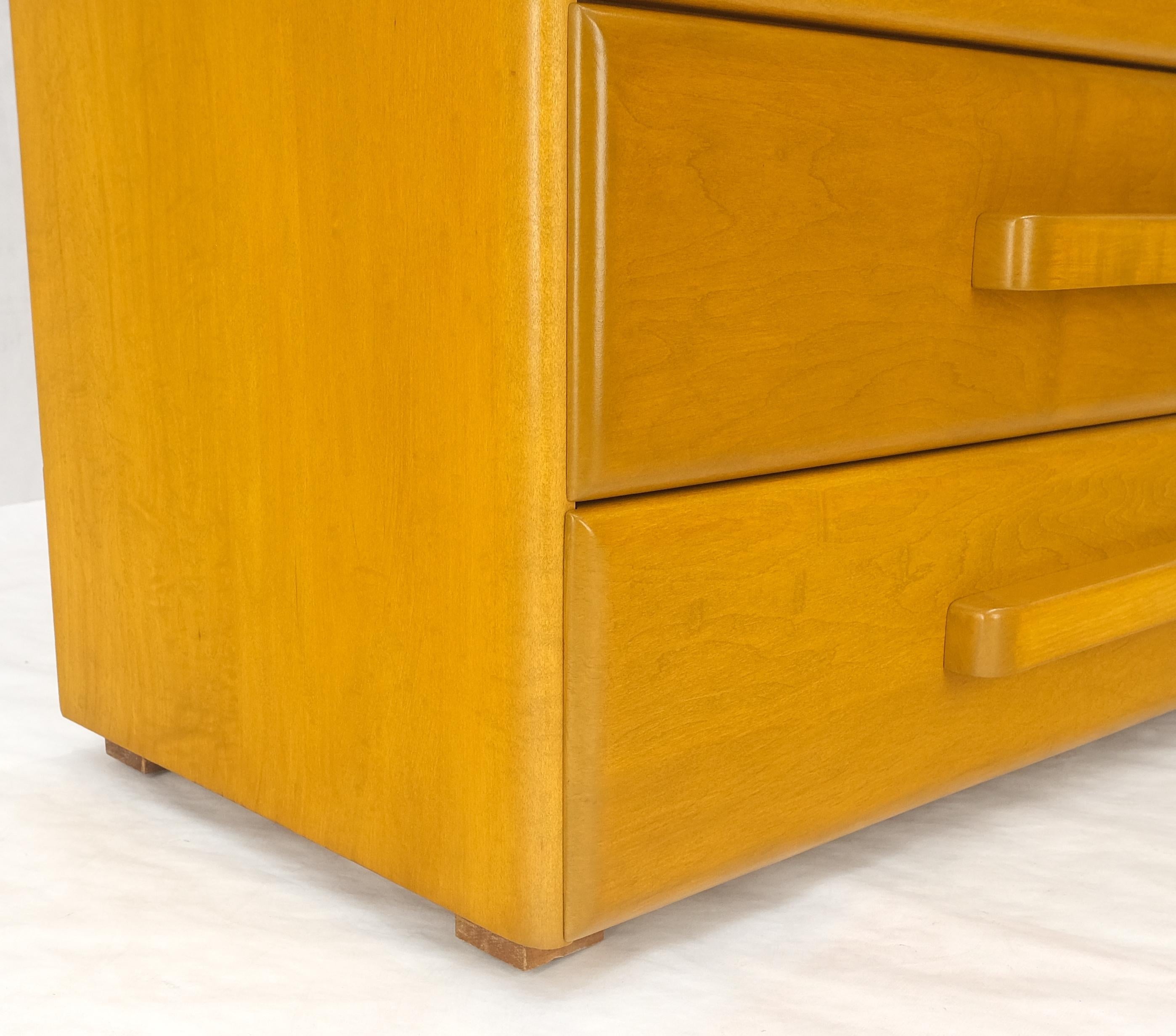1960 Solid Maple Restored Wrussel Right Conant Ball Solid Maple 4 Drawer Dresser For Sale 1