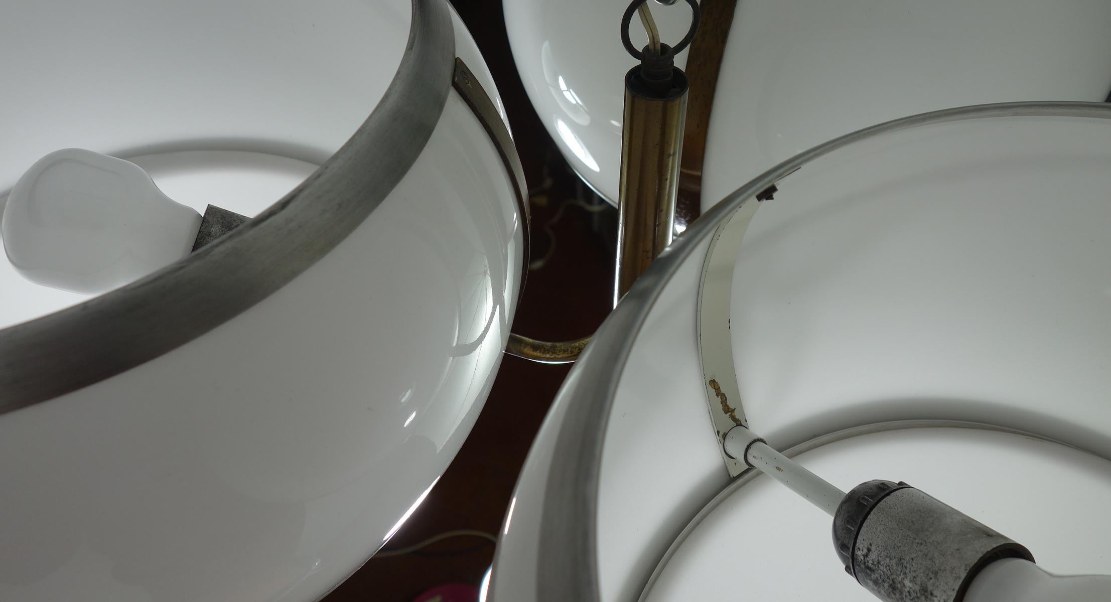 1960 Stilux Italian Space AGE Design White Perspex Flush Mount Ceiling Lamp in vendita 4