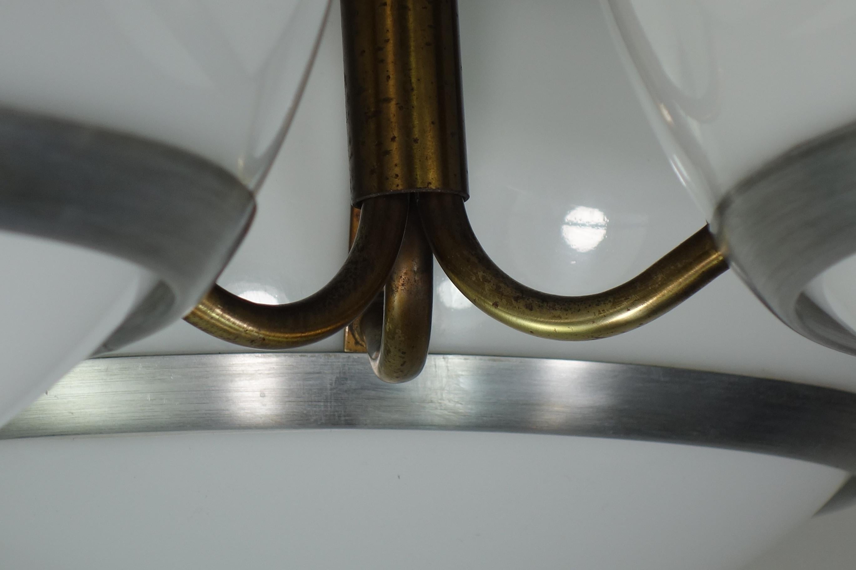 1960 Stilux Italian Space AGE Design White Perspex Flush Mount Ceiling Lamp in vendita 2