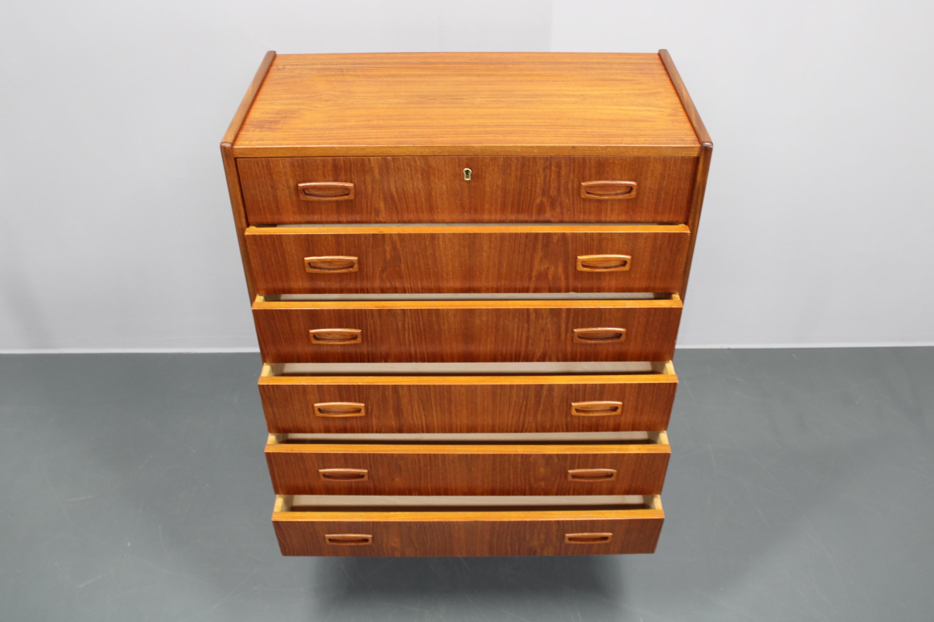XX secolo Cassettiera in teak del 1960, Danimarca in vendita