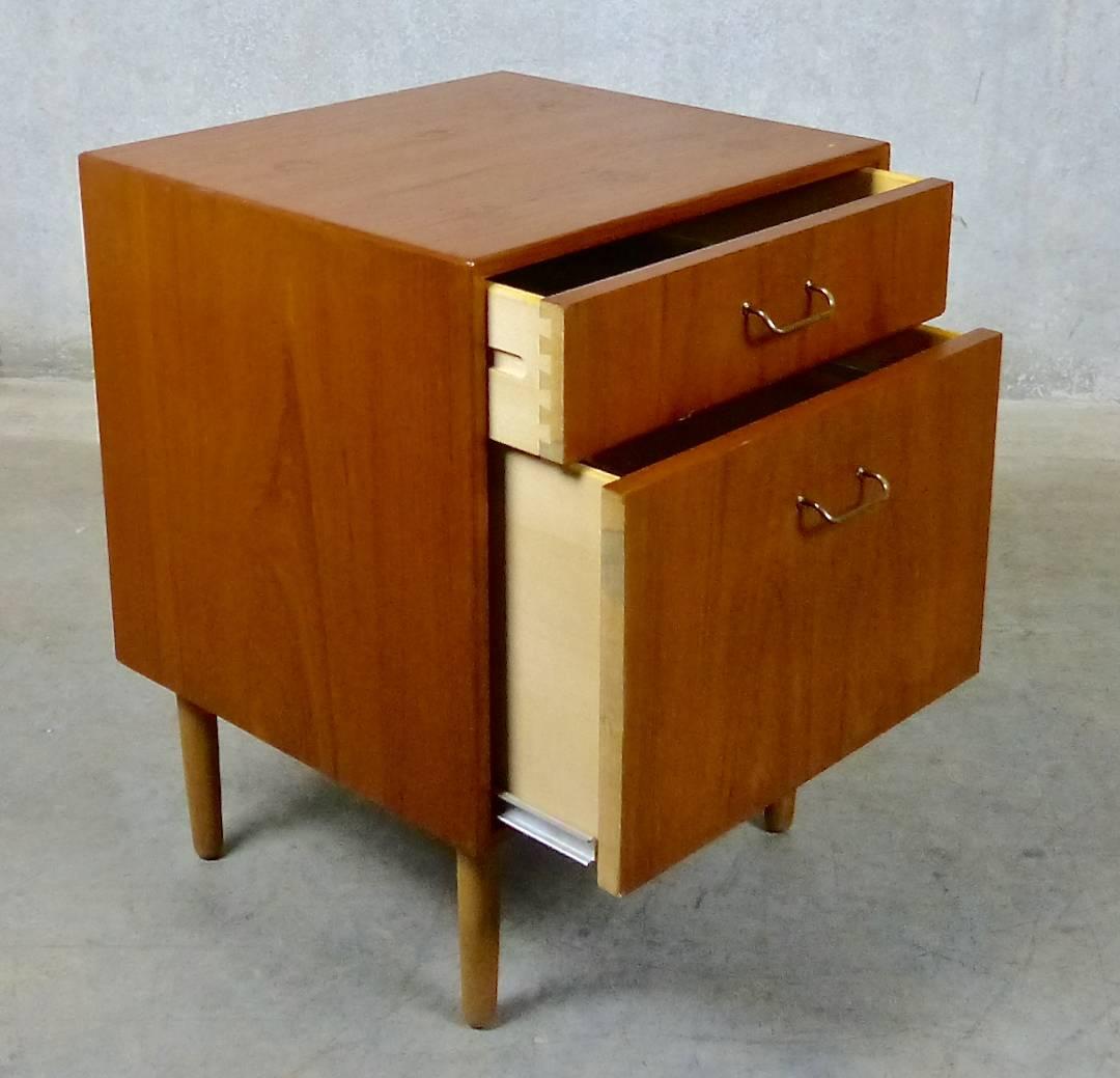 Mid-Century Modern 1960 Danish Teak Desk by Torben Strandgaard, Mobelfabrik Falster