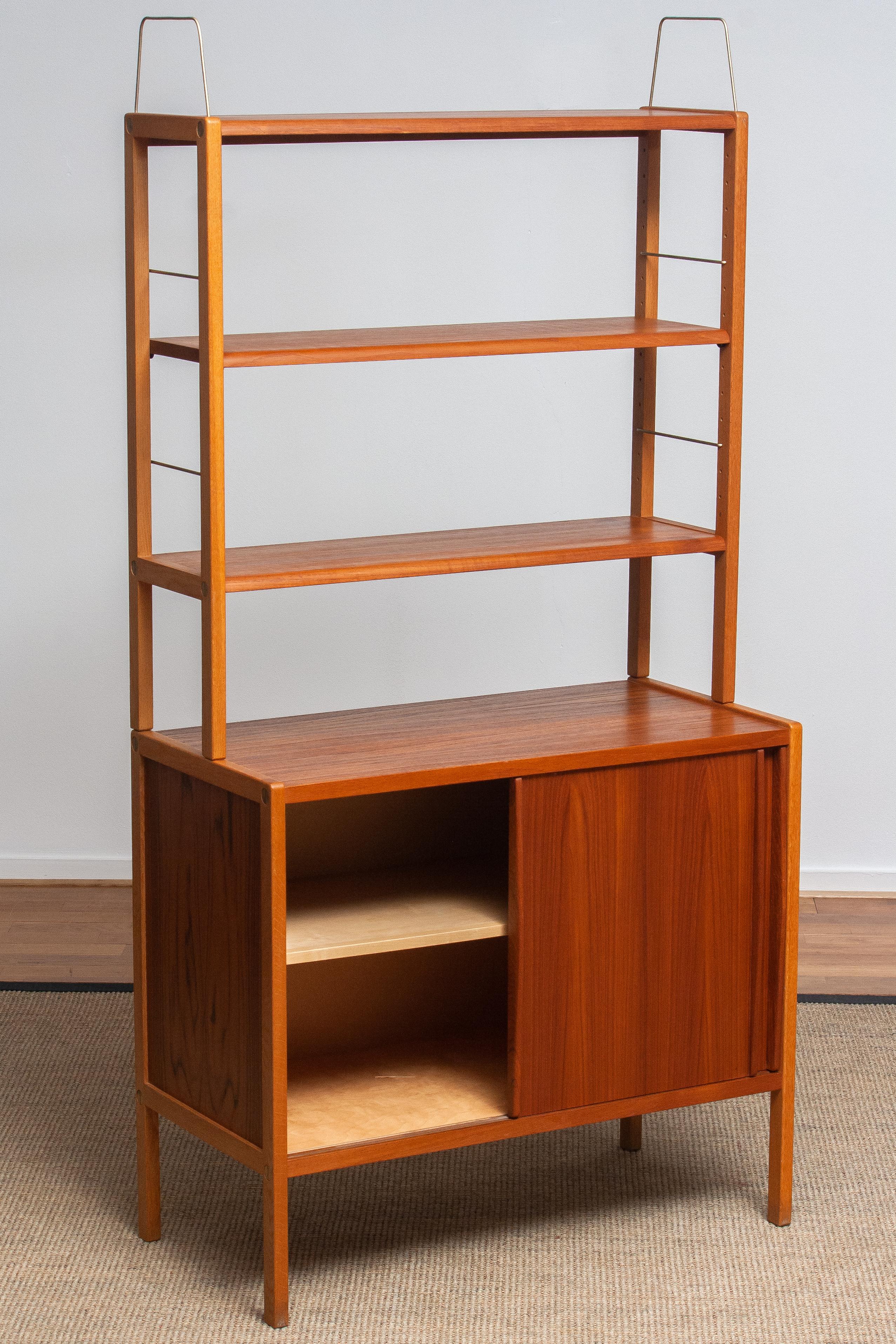 1960, Teak / Oak and Brass Bookcase by Bertil Fridhagen for Bodafors, Sweden 4