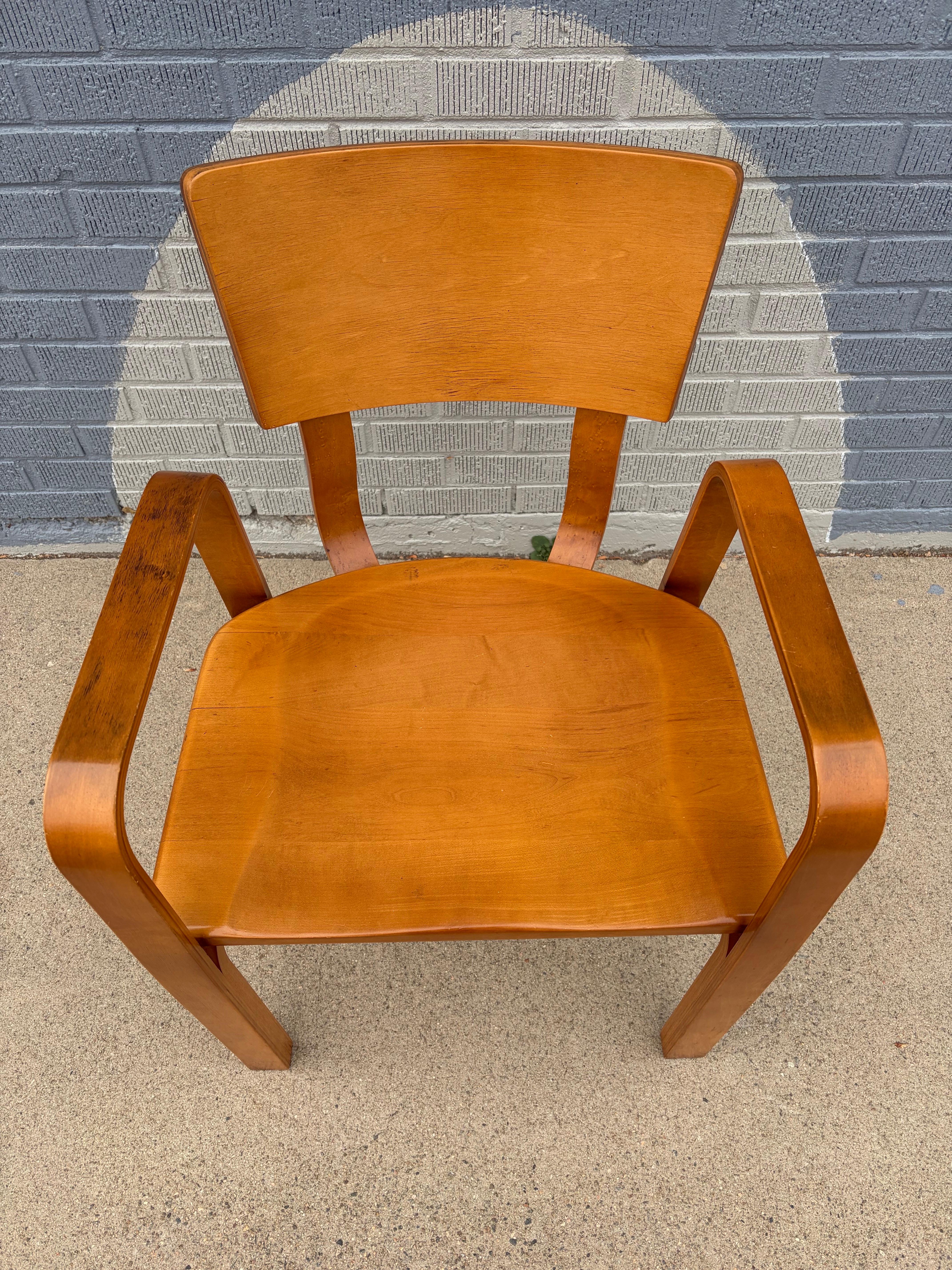 Américain 1960 Chaise d'appoint en bois de Thonet en vente