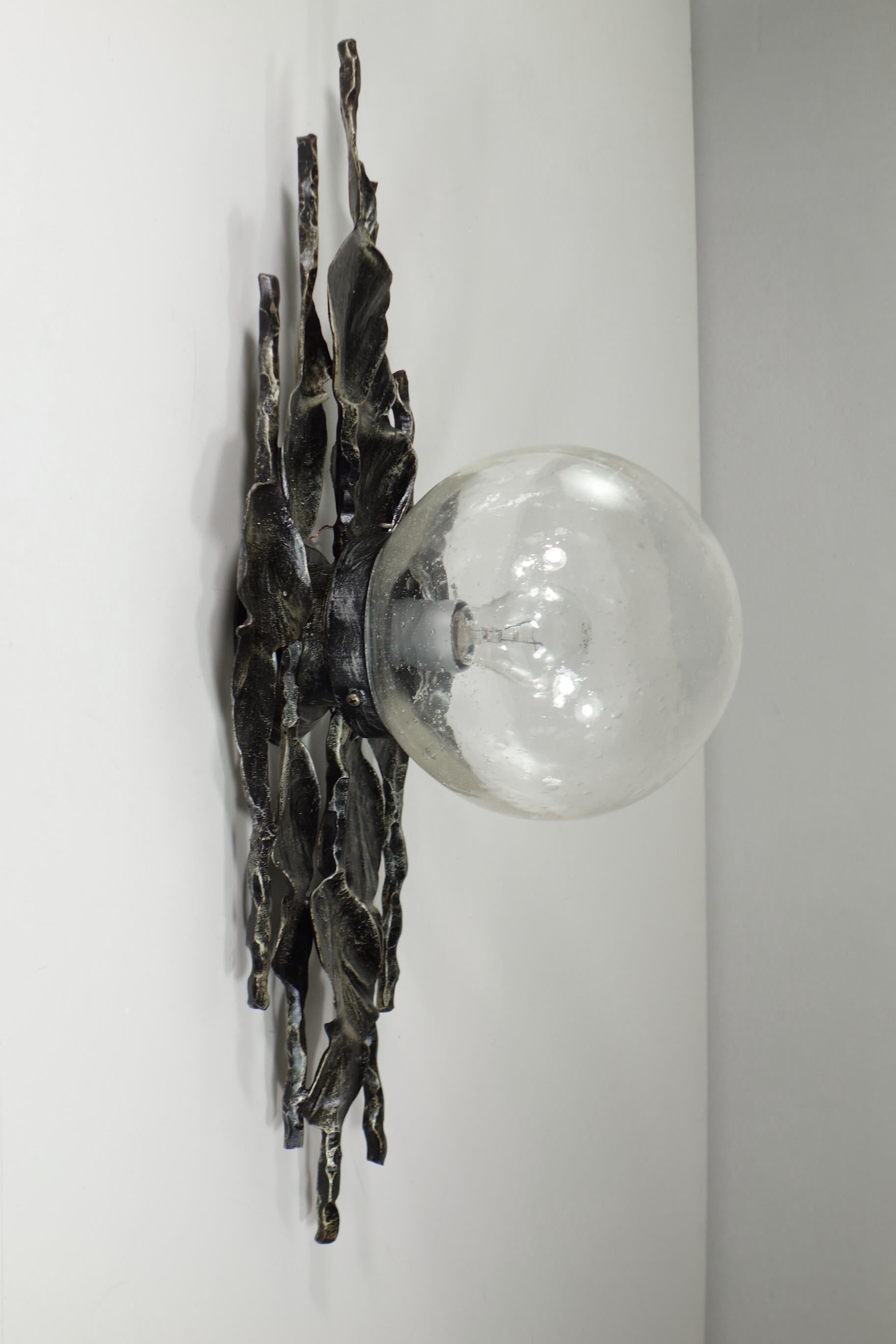 1960 Tom Ahlström Hans Ehrlich Brutalist Iron Glass Pair Wall Lamps Sconces For Sale 4