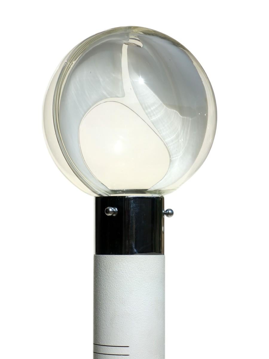 1960 Toni Zuccheri VeArt Italienisches Design A Space Age Murano Glas Weiß Stehlampe im Zustand „Gut“ im Angebot in Brescia, IT