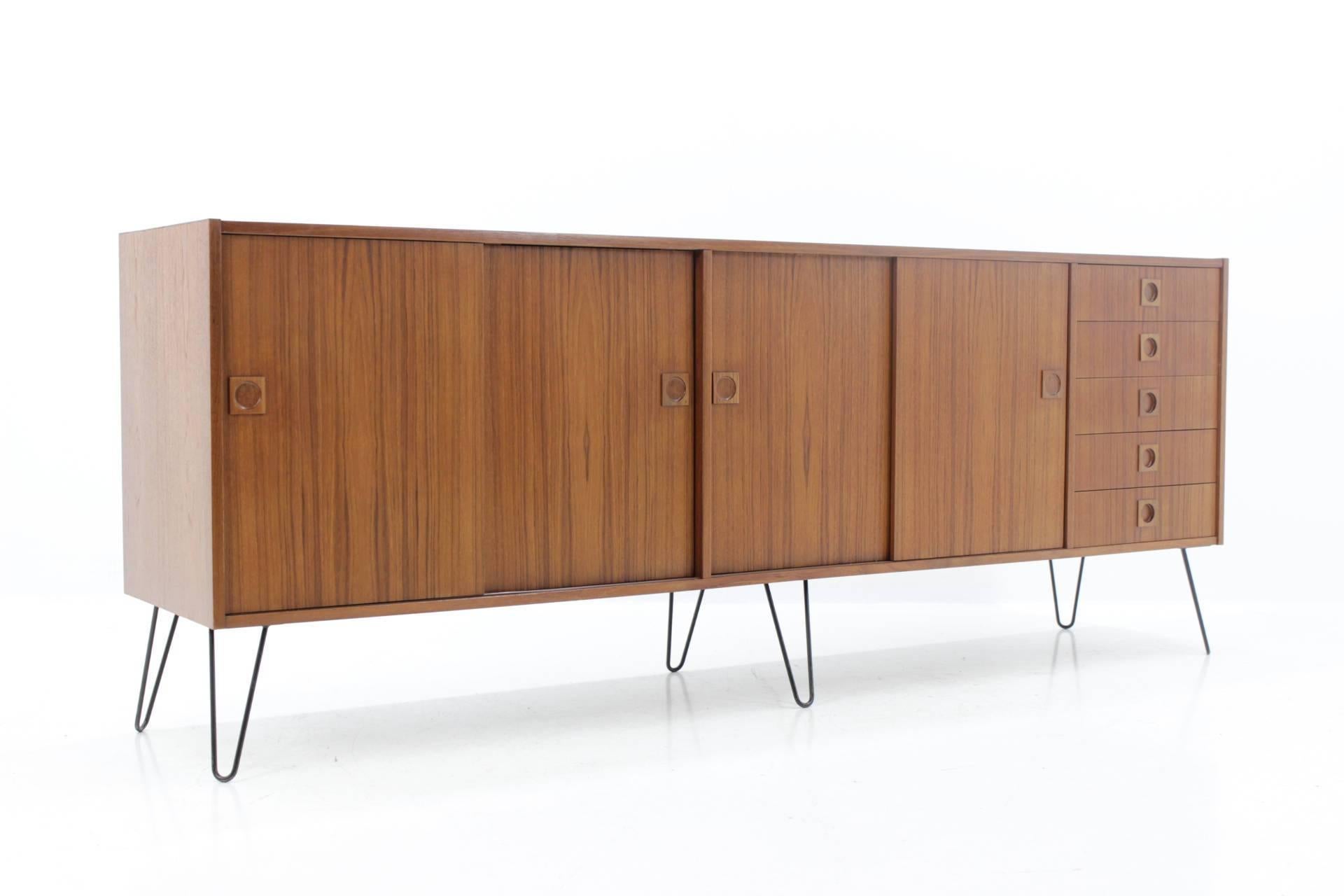 1960 Upcycled Danish Teak Sideboard In Excellent Condition In Praha, CZ