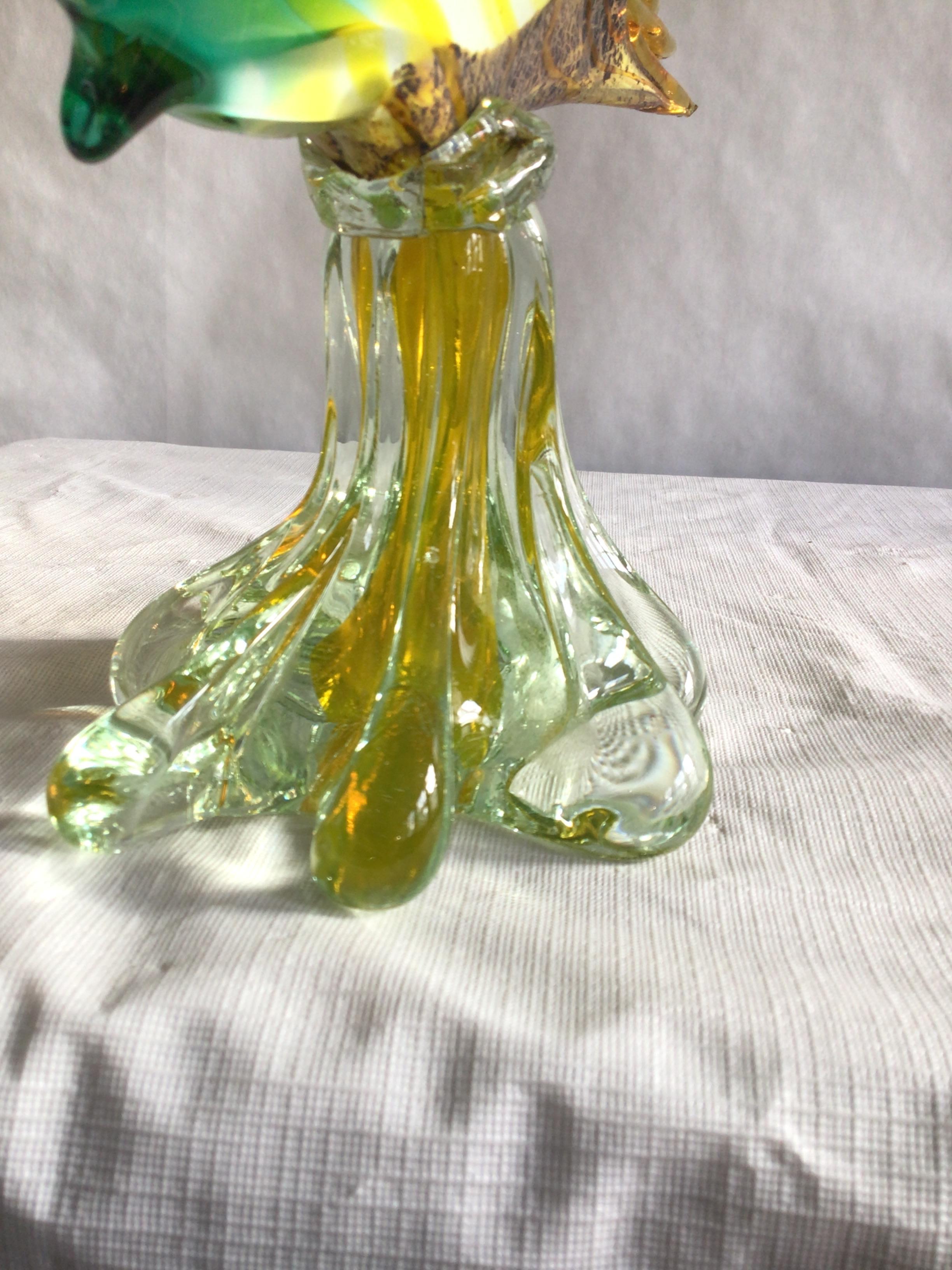 1960 Escultura veneciana / de Murano de pez ángel de cristal sobre base en venta 2
