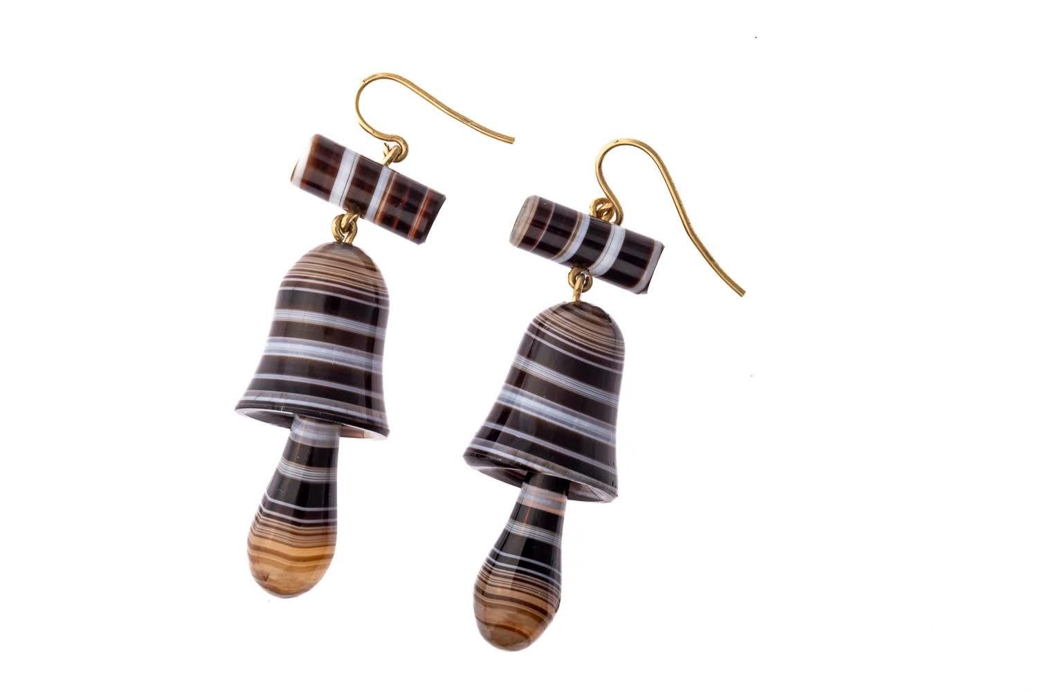 Mixed Cut 1960 Victorian Banded Agate Bell Earrings For Sale
