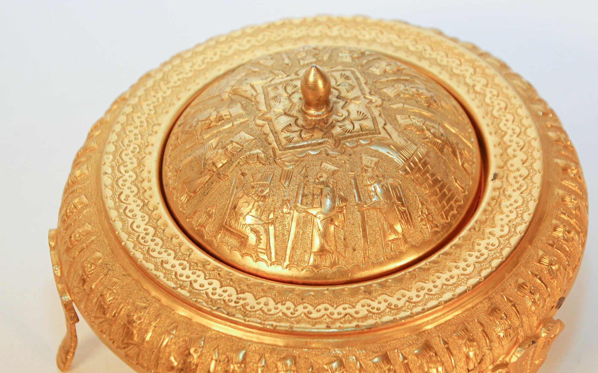 1960 Vintage Gold Tone Islamic Moorish Roll Top Caviar Footed Dish Server For Sale 4