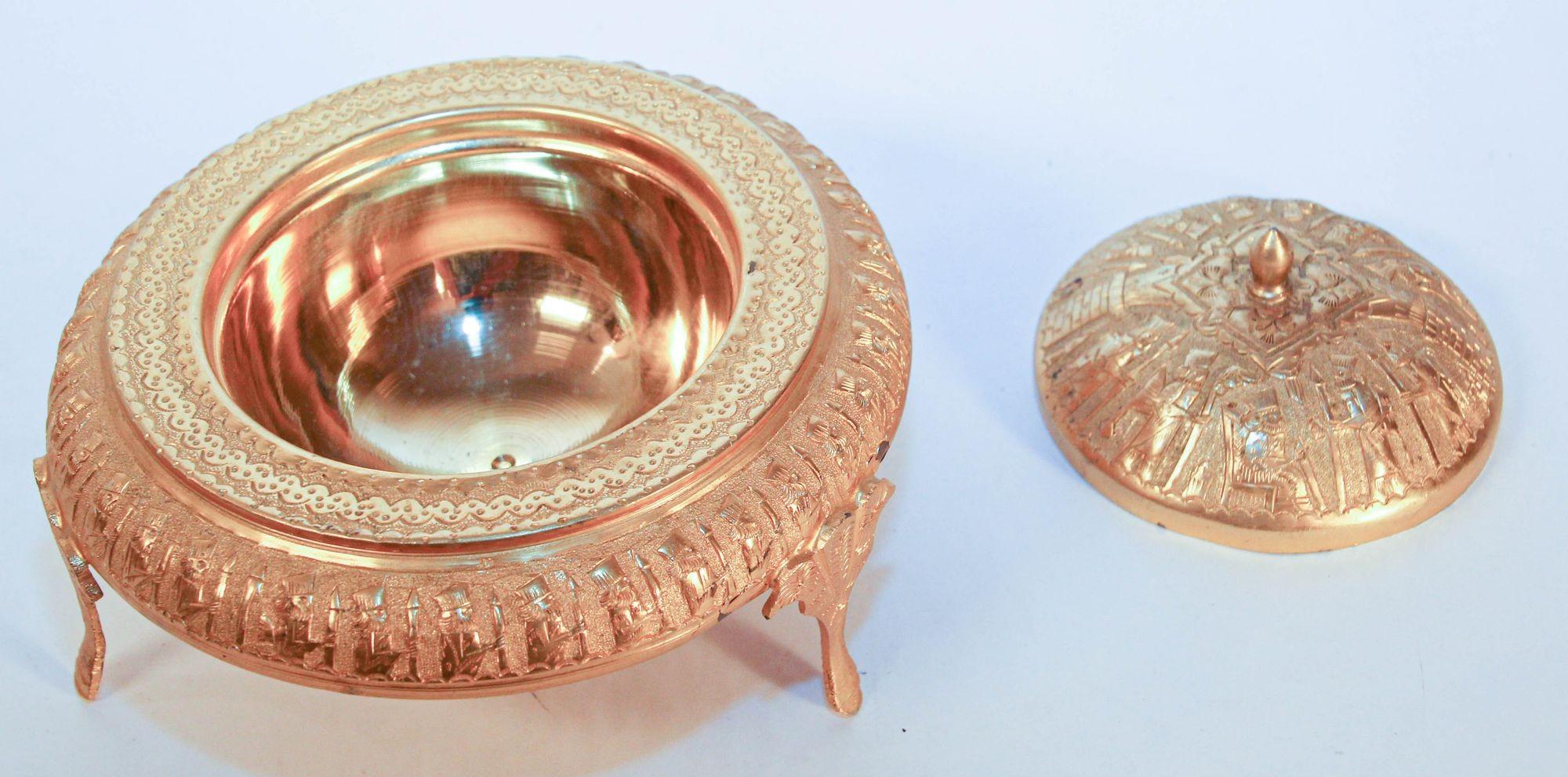 Carved 1960 Vintage Gold Tone Islamic Moorish Roll Top Caviar Footed Dish Server For Sale