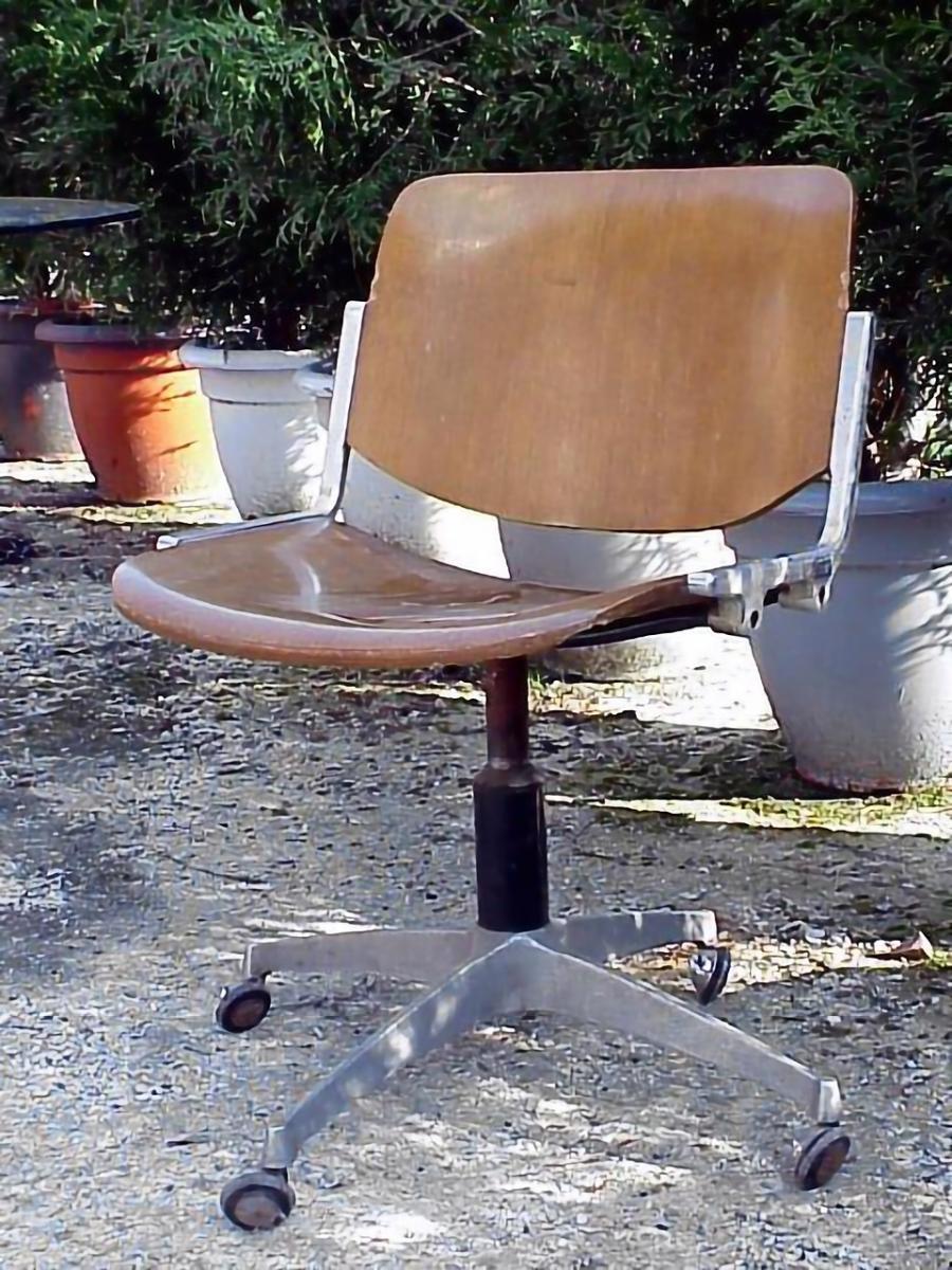 Mid-Century Modern 1960 Vintage Office Chair Anonima Castelli, Giancarlo Piretti For Sale