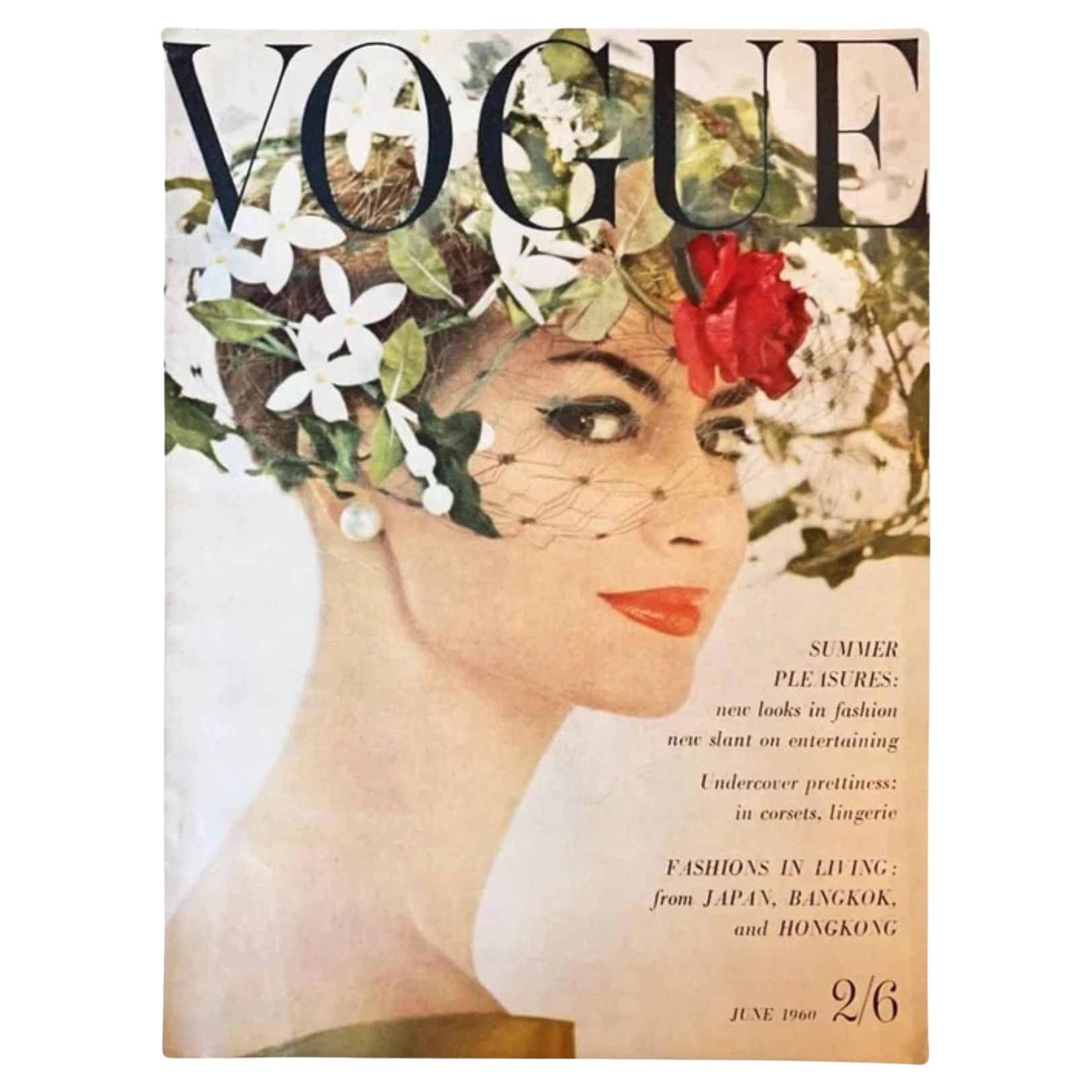 1960 Vogue - Sommervergnügen, Undercover-Schönheit im Angebot