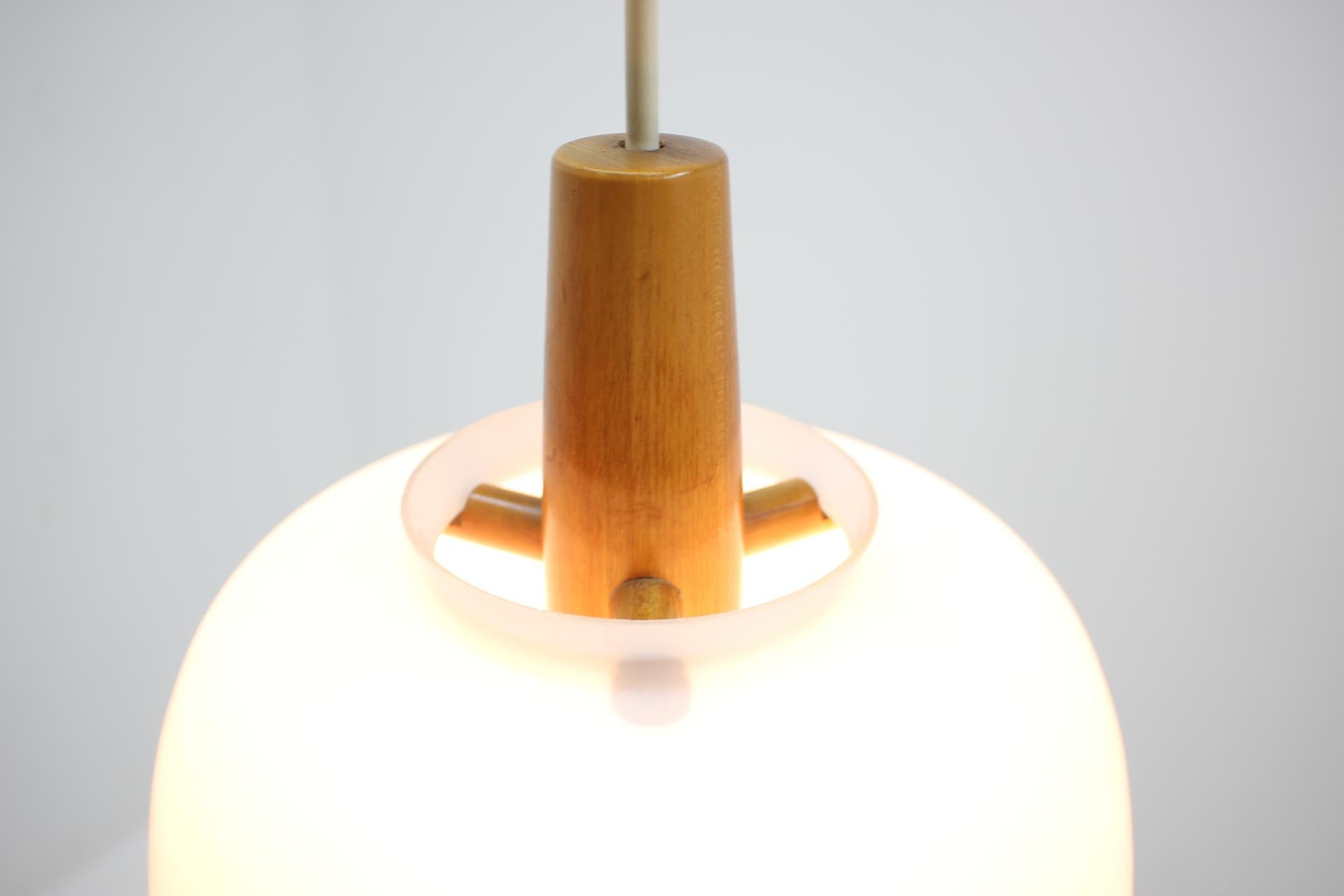 1960 Wood and Glass Midcentury Pendant Light by ULUV Czechoslovakia In Good Condition In Praha, CZ
