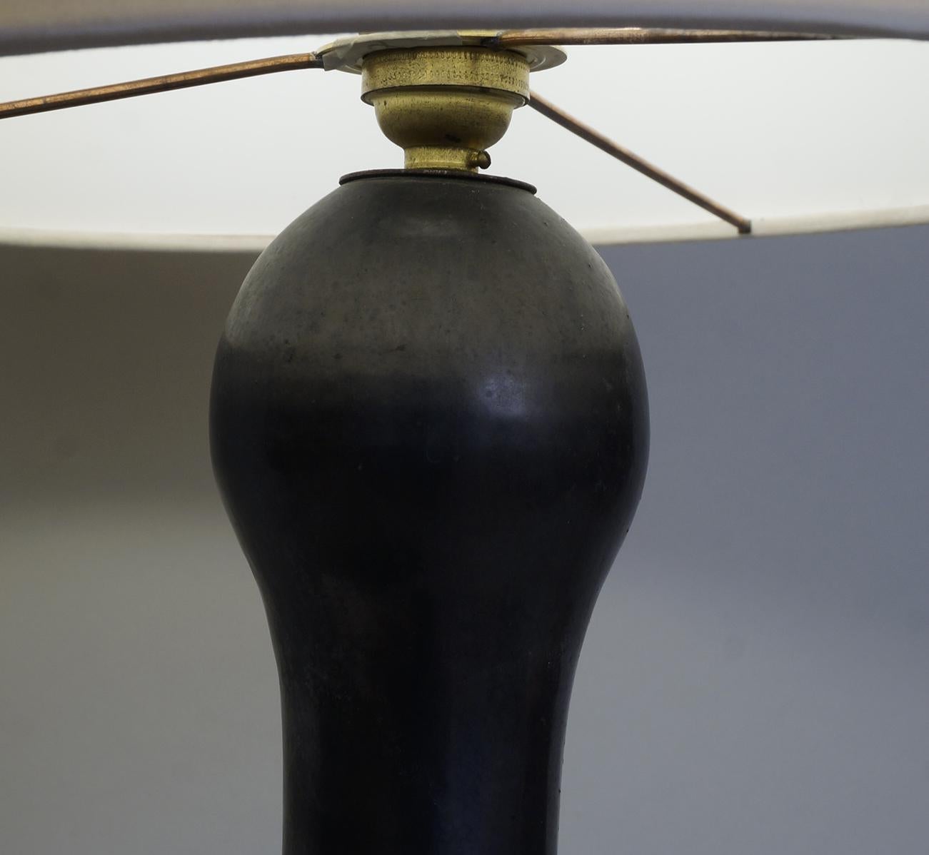 French 1960 Zoomorphic Black Satin Ceramic Table Lamp