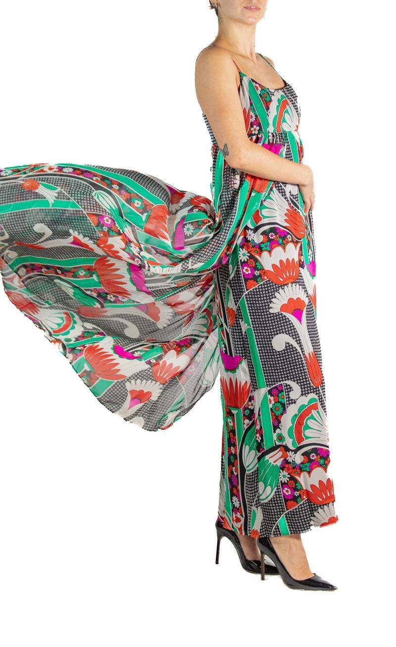 Women's 19601960S Green & Black Printed Silk Empire Waist  Dress For Sale