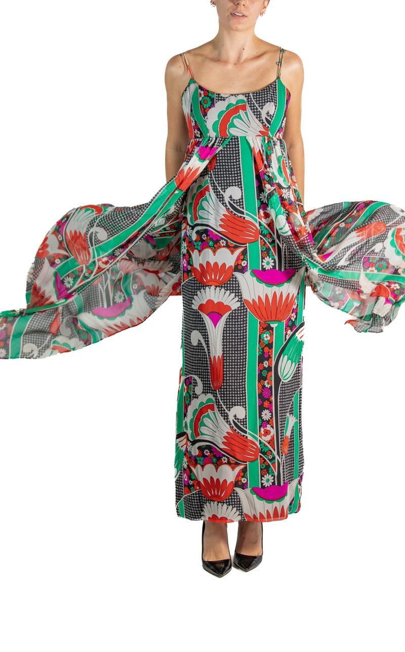 19601960S Green & Black Printed Silk Empire Waist  Dress For Sale 1