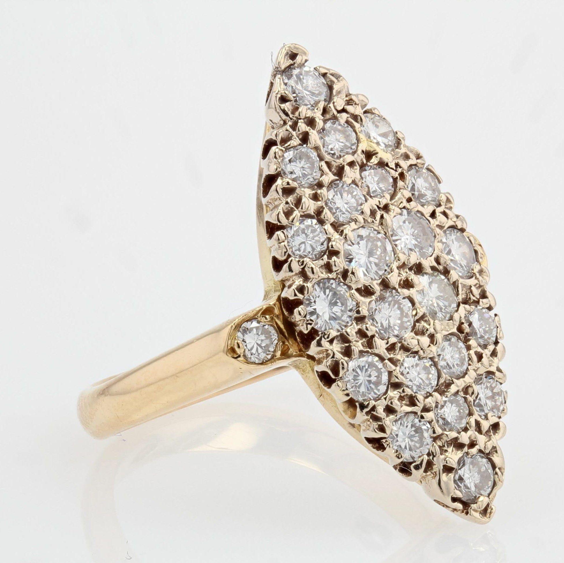Women's 1960s 0.70 Carat Diamonds 18 Karat Yellow Gold Shuttle Shape Retro Ring For Sale