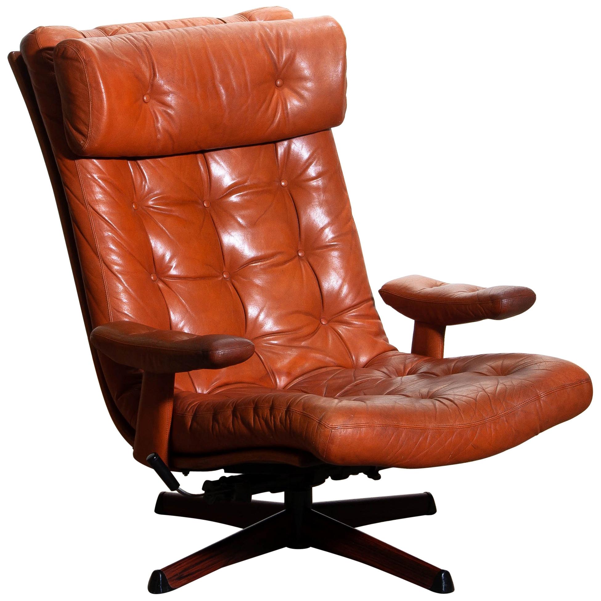 Swedish 1960s, 1 Cognac Leather Swivel or Relax Lounge Easy Chair by Göte Design Nässjö