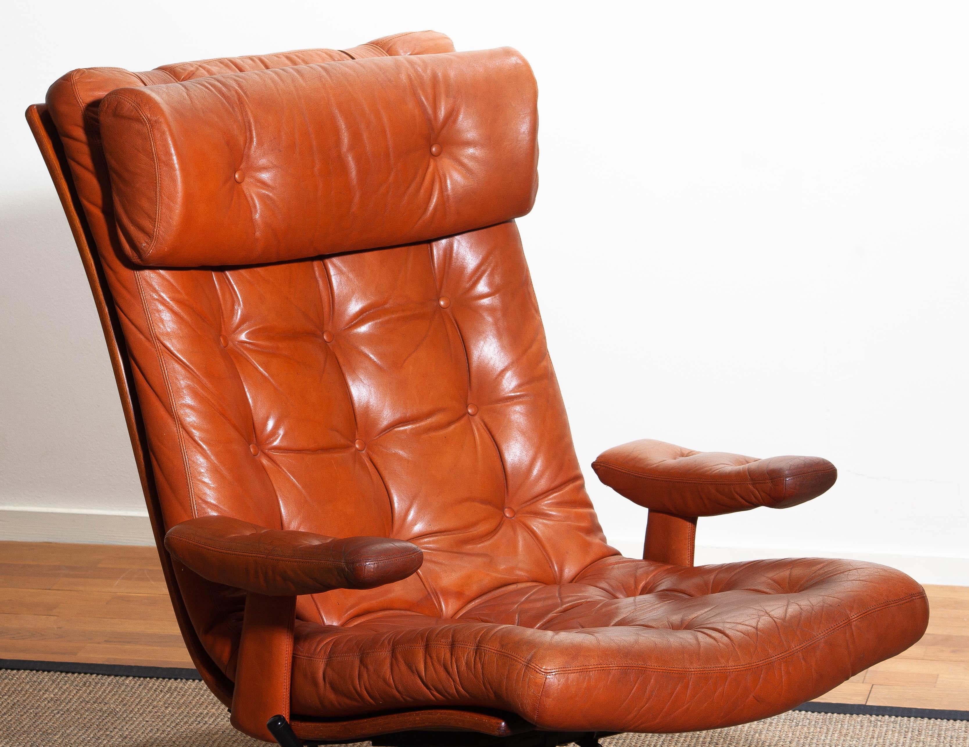 1960er, 1 Cognacfarbener Lederdrehsessel / Relax Lounge Sessel von Göte Design Nässjö 5