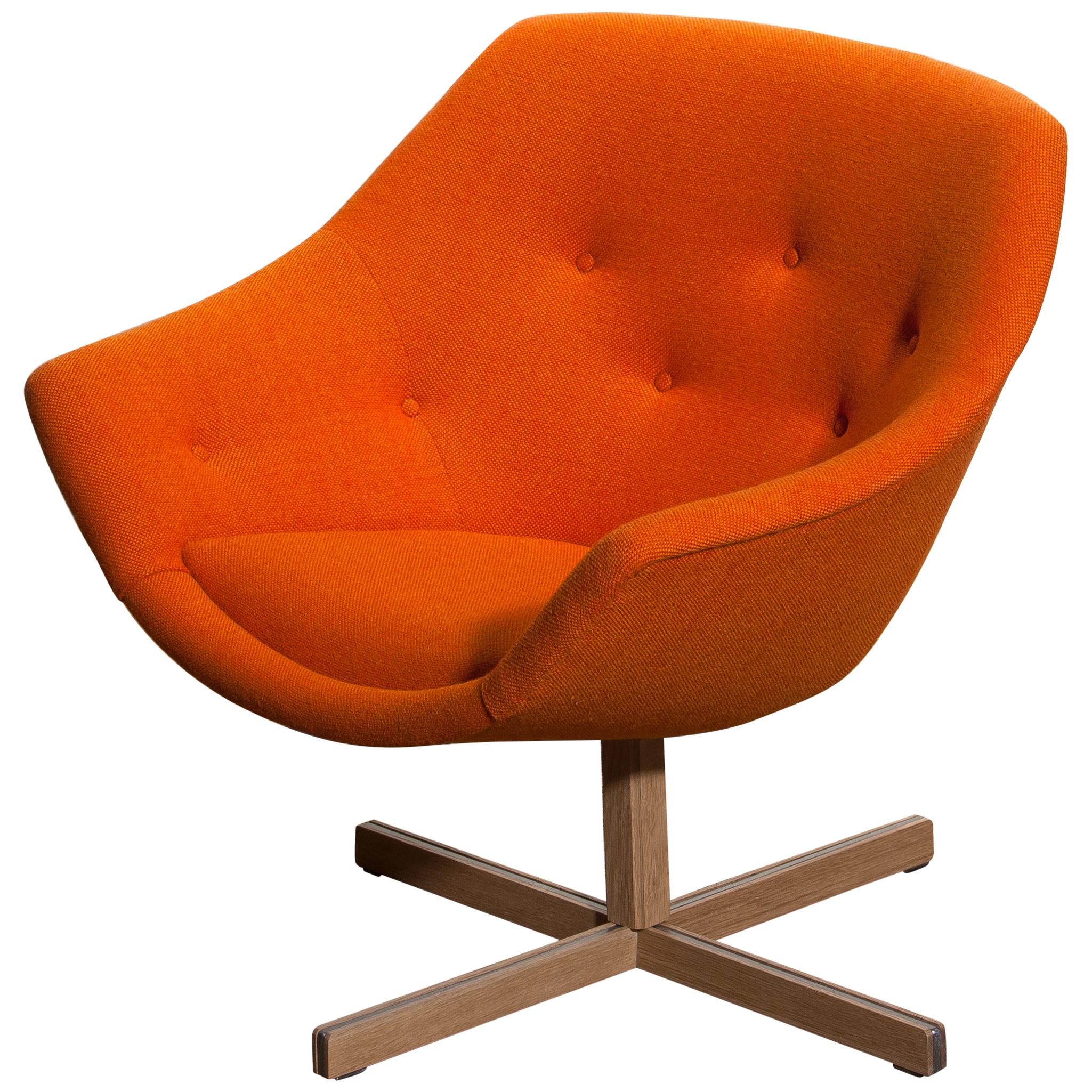 Finnish 1960s, 1 'Mandarini' Swivel Armchair by Carl Gustaf Hiort and Nanna Ditzel