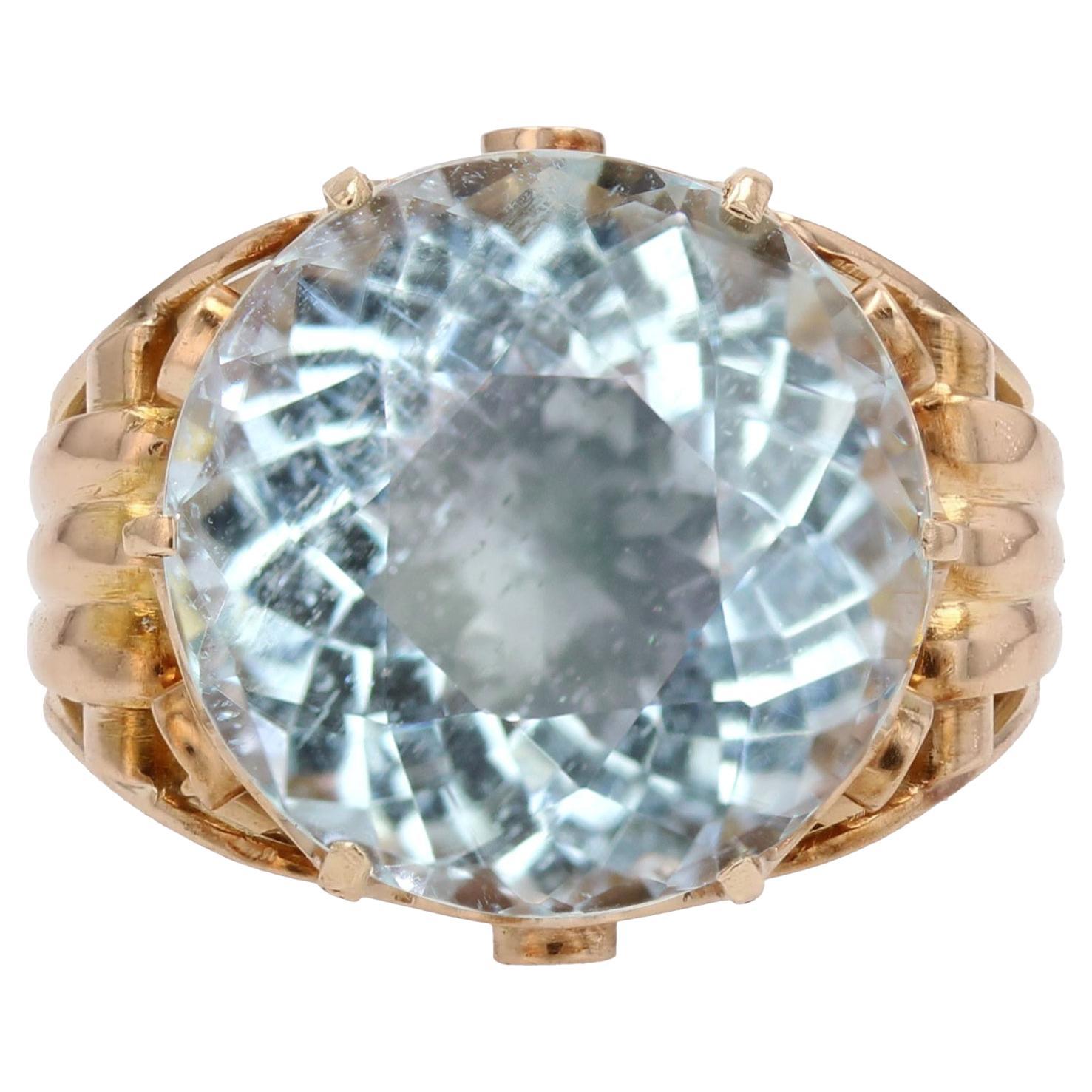 1960s 10.63 Carats Aquamarine 18 Karat Yellow Gold Cocktail Ring