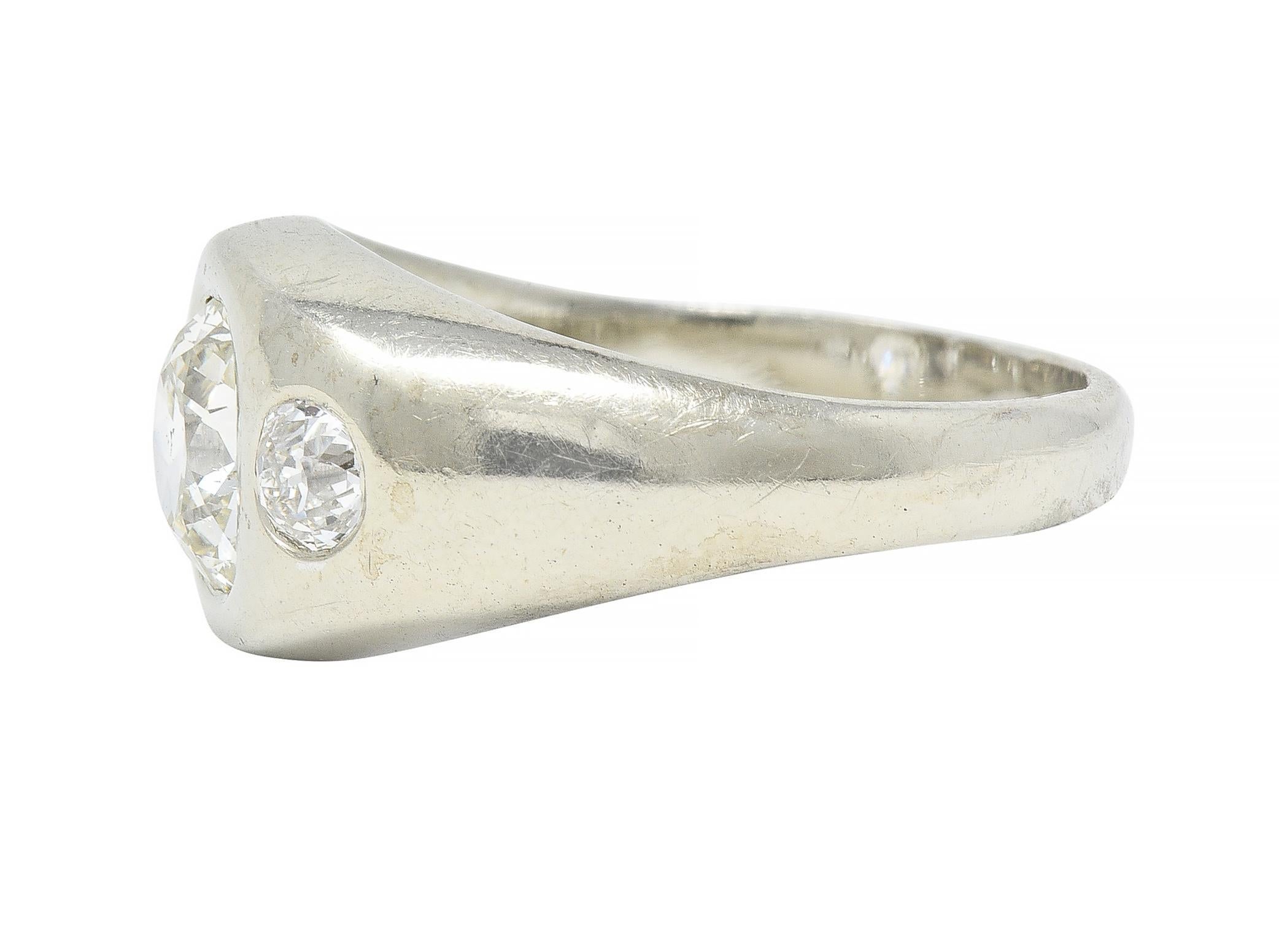 1960s 1.11 CTW Old Mine Cut Diamond Platinum Vintage Three Stone Ring In Excellent Condition For Sale In Philadelphia, PA