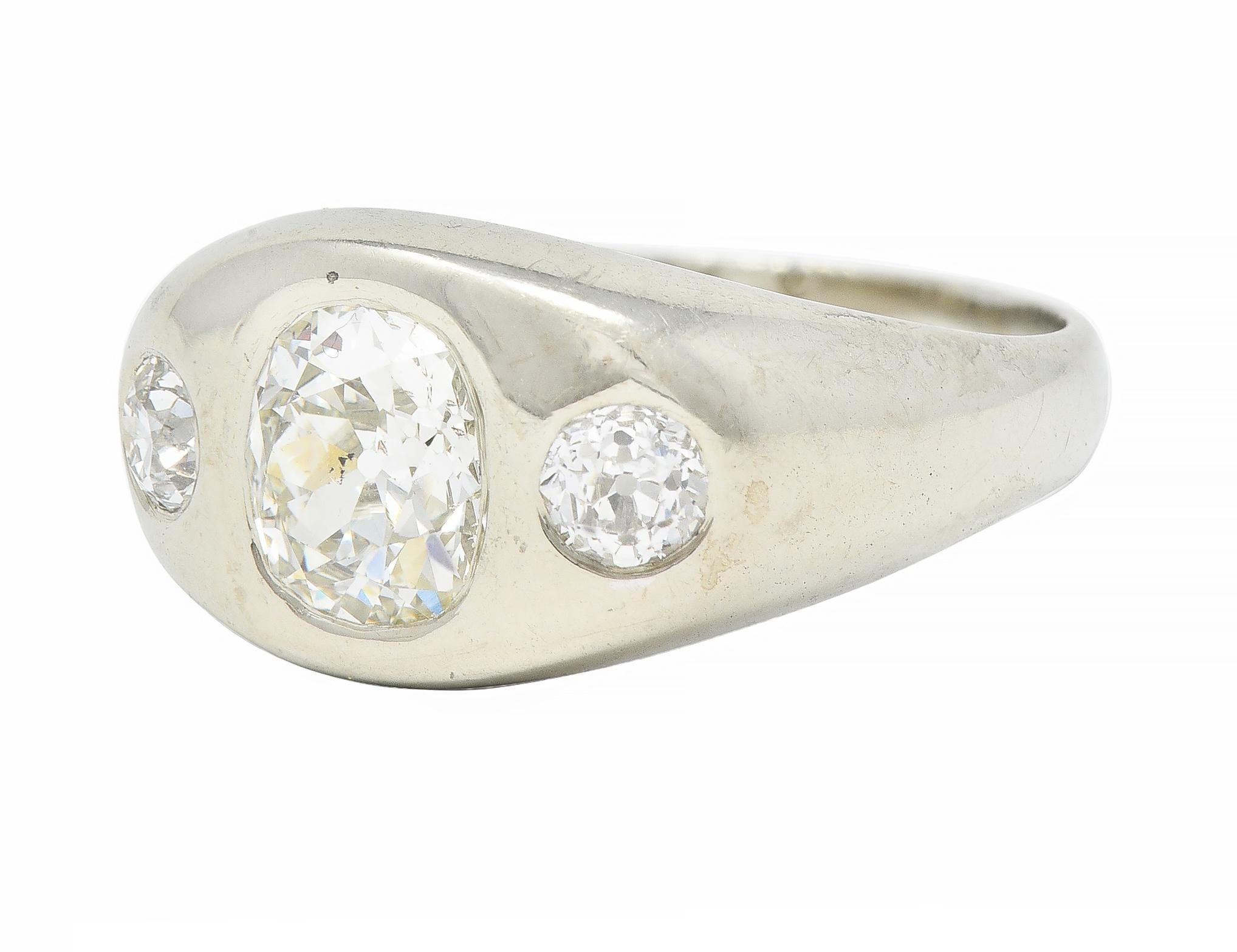 Women's or Men's 1960s 1.11 CTW Old Mine Cut Diamond Platinum Vintage Three Stone Ring For Sale
