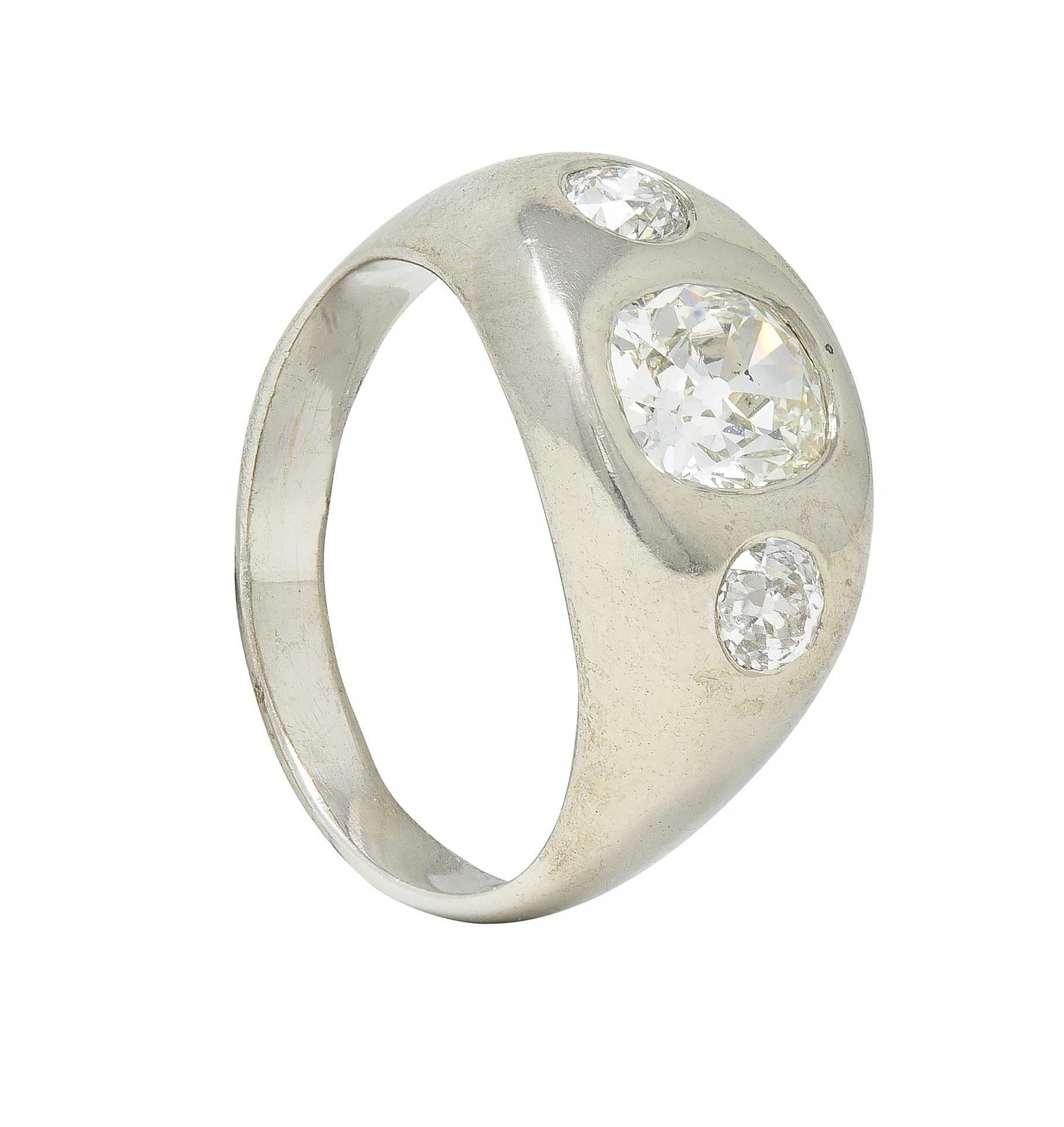 1960s 1.11 CTW Old Mine Cut Diamond Platinum Vintage Three Stone Ring For Sale 3