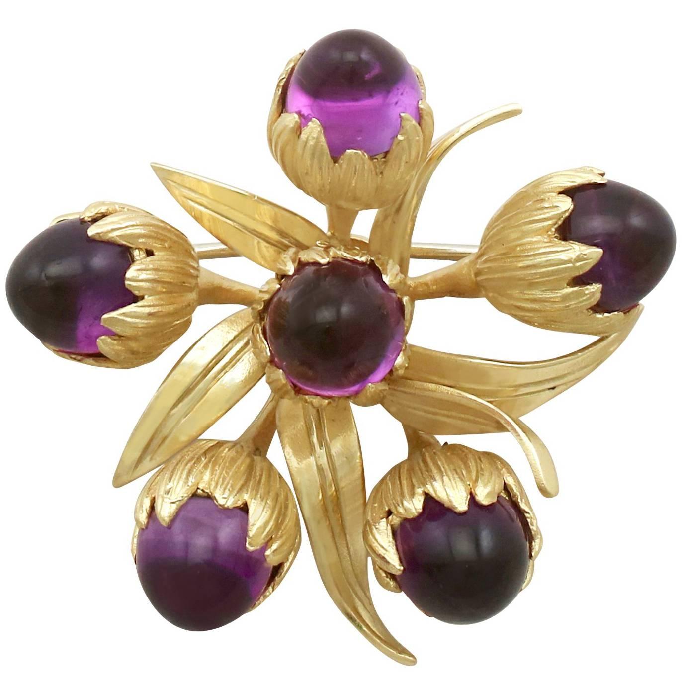 1960s 11.20 Carat Amethyst and Yellow Gold Brooch