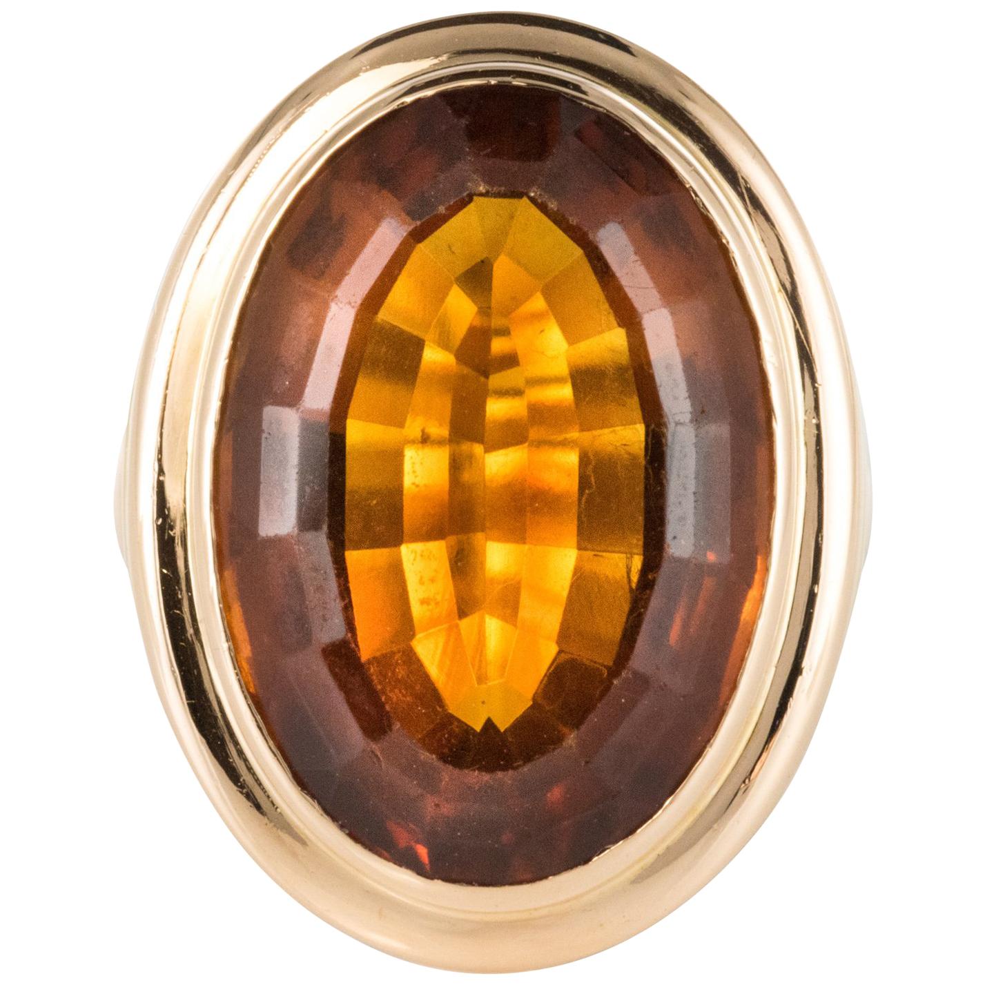 1960s 11.50 Carat Citrine 18 Karat Yellow Gold Retro Ring