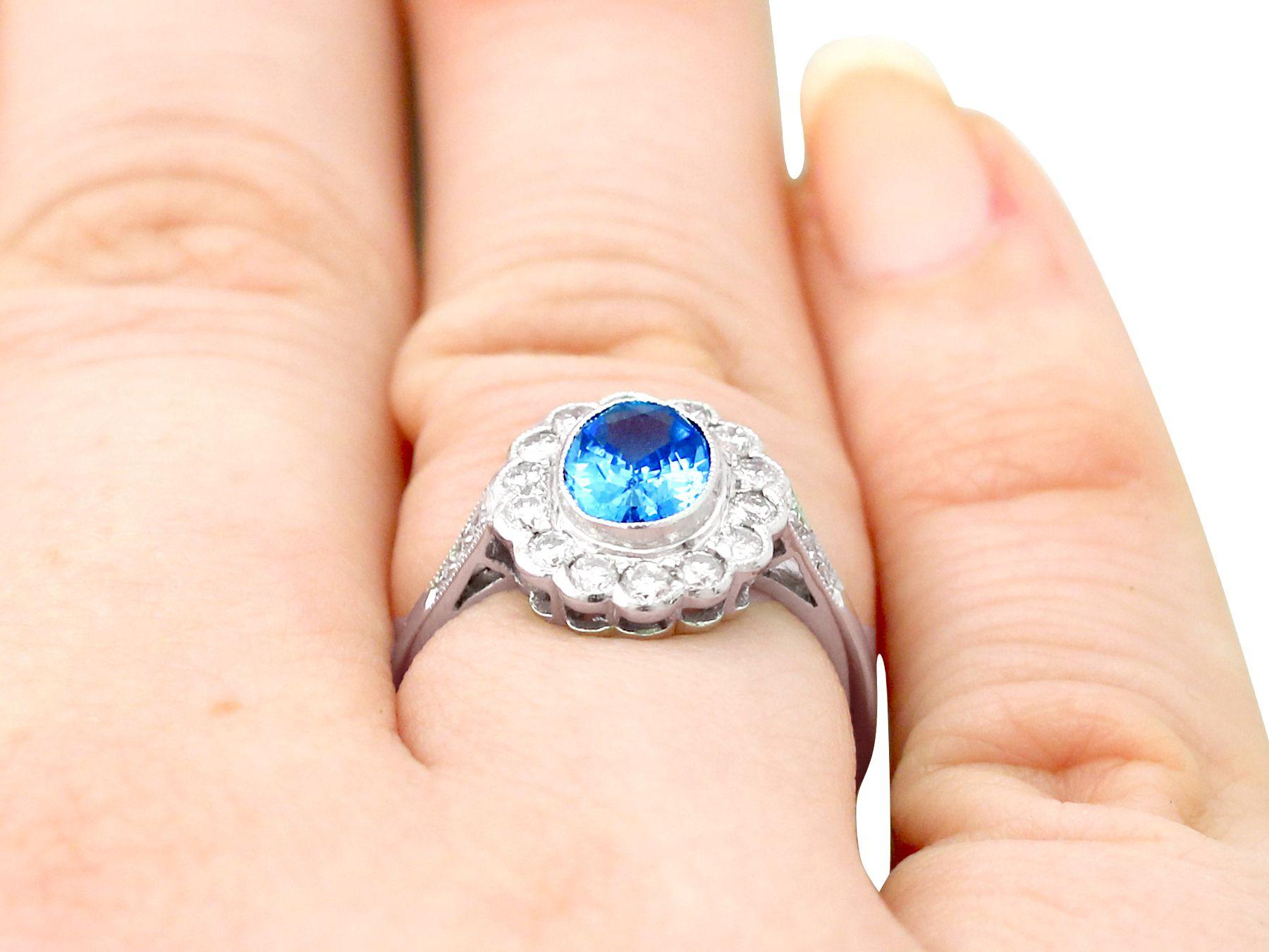 1960s 1.29 Carat Sapphire and Diamond Platinum Cocktail Ring For Sale 2