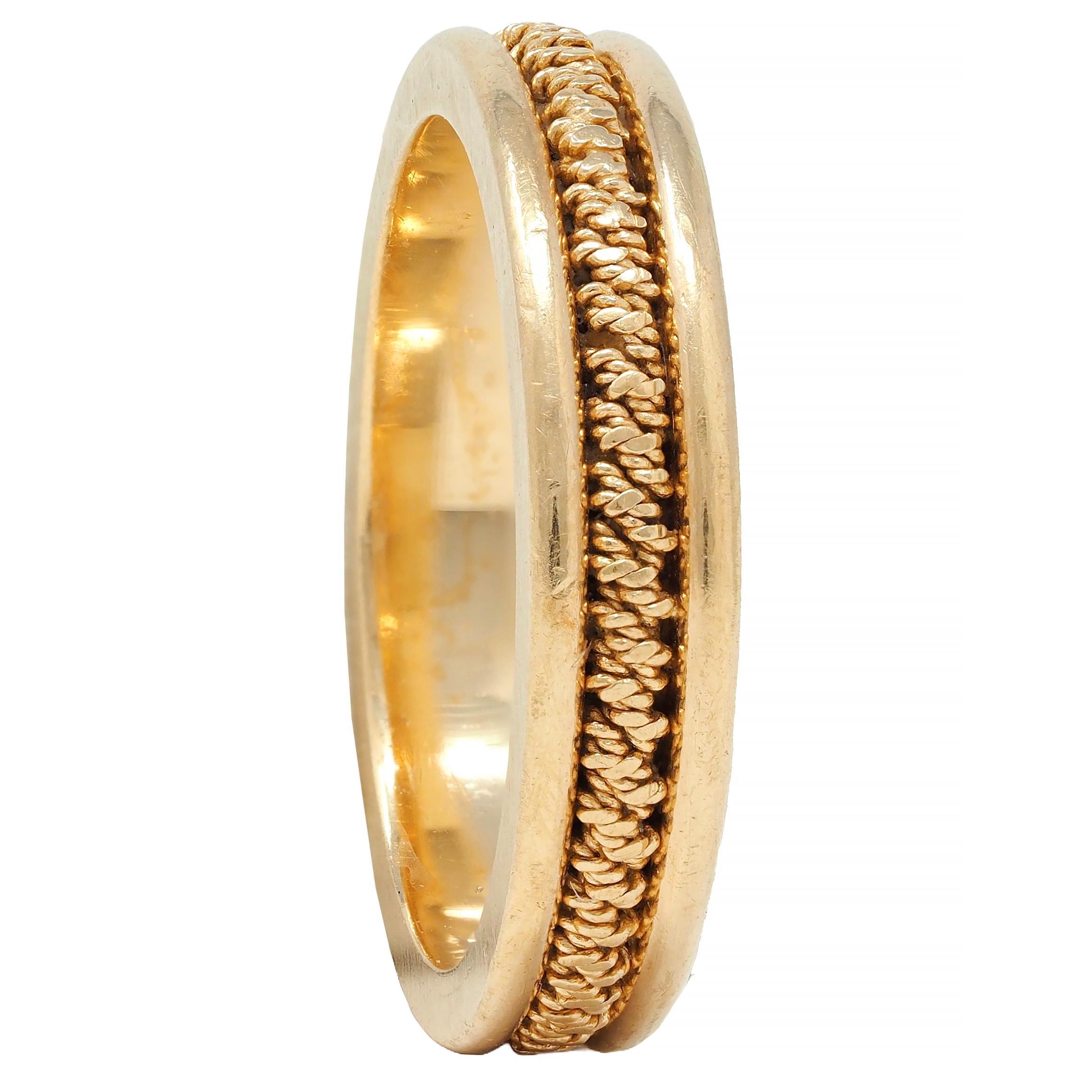 1960's 14 Karat Yellow Gold Twisted Rope Vintage Band Ring In Good Condition For Sale In Philadelphia, PA