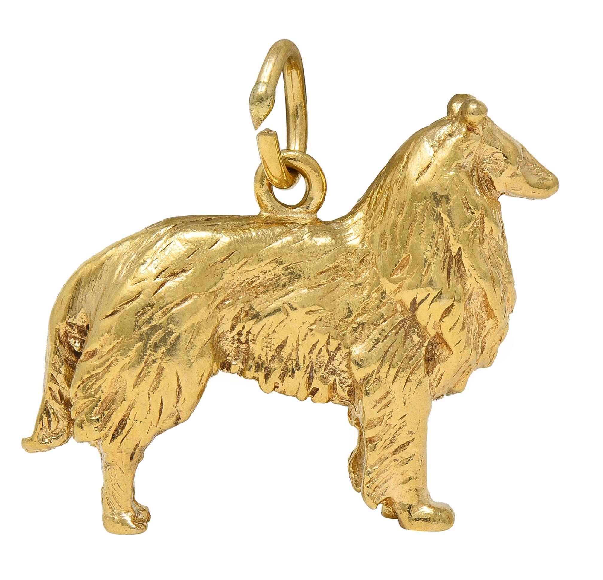 1960's Or jaune 14 carats Pendentif Chien Colli Vintage Excellent état - En vente à Philadelphia, PA